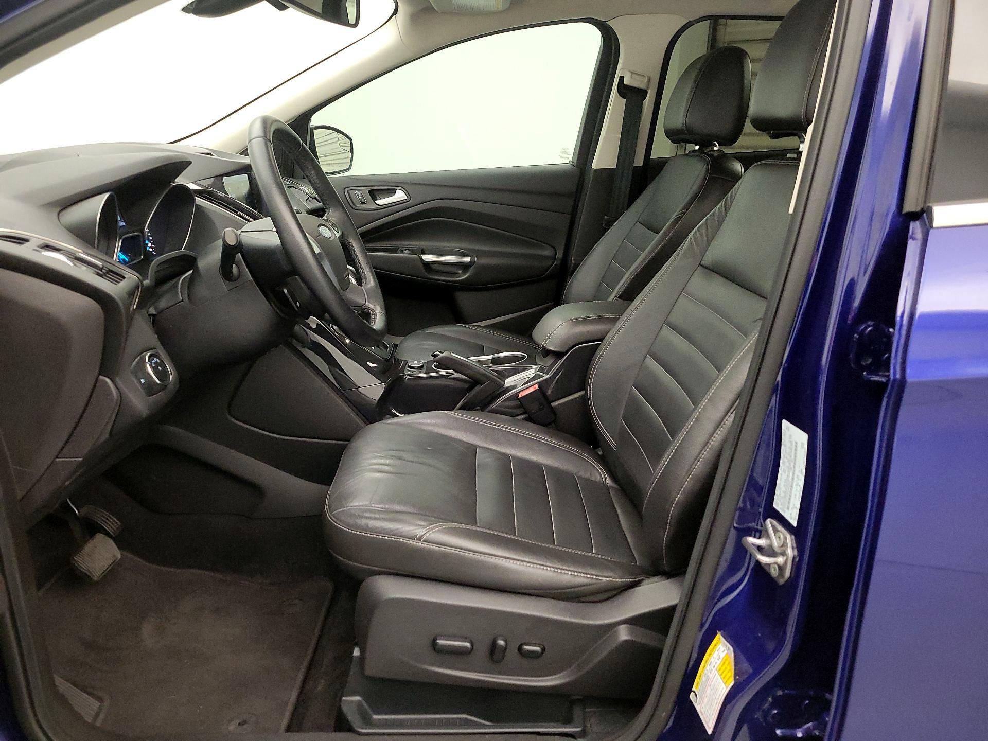 Thumbnail: 2015 Ford Escape - 11