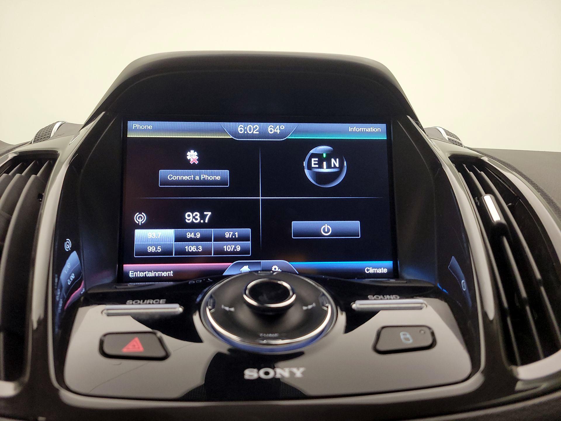 Thumbnail: 2015 Ford Escape - 15