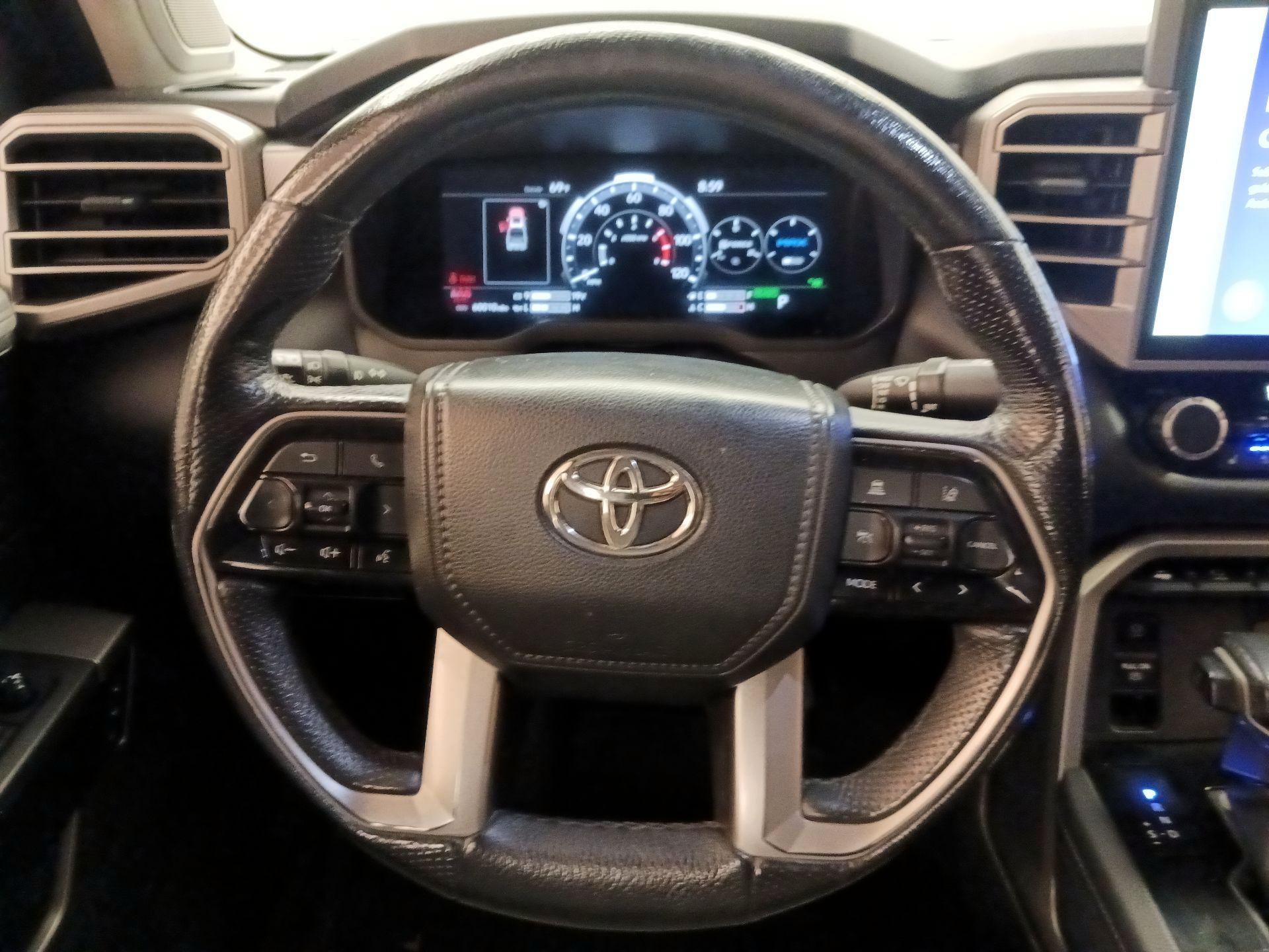 Thumbnail: 2023 Toyota Tundra - 10