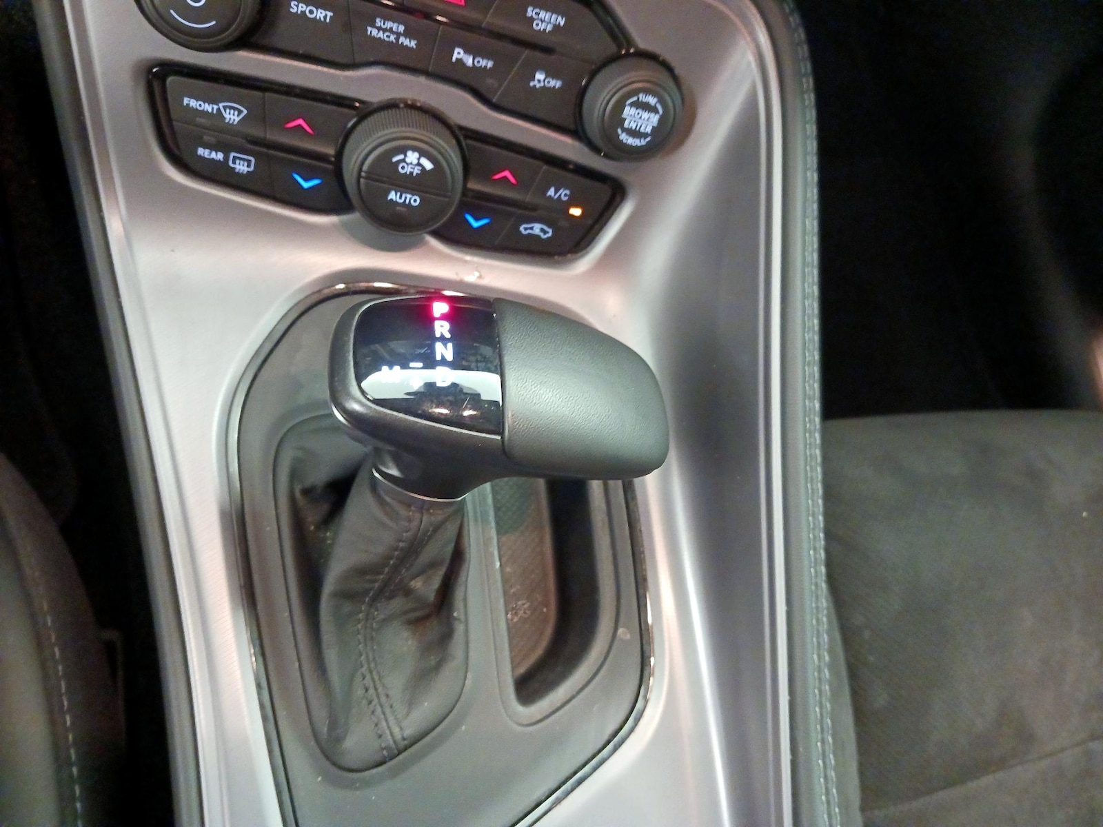 2023 Dodge Challenger GT - Photo 18