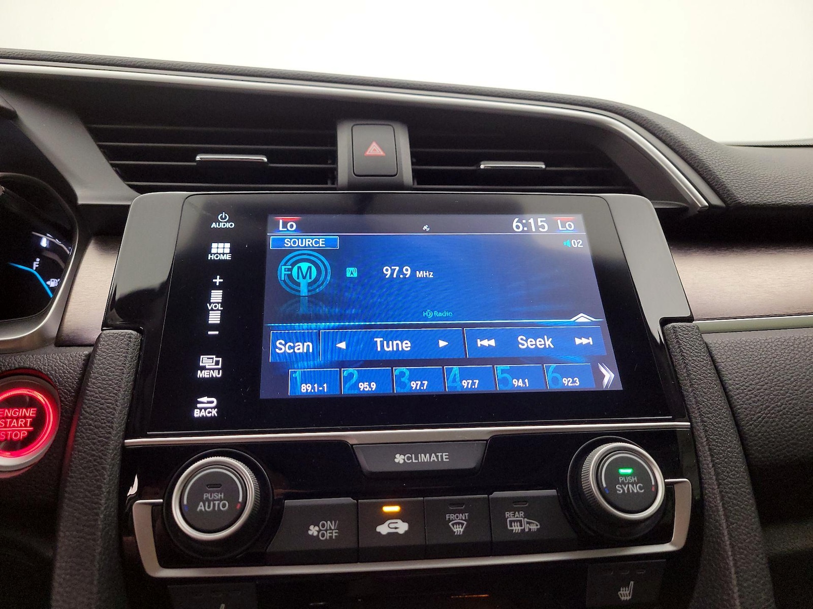 2018 Honda Civic EX-T - Photo 16