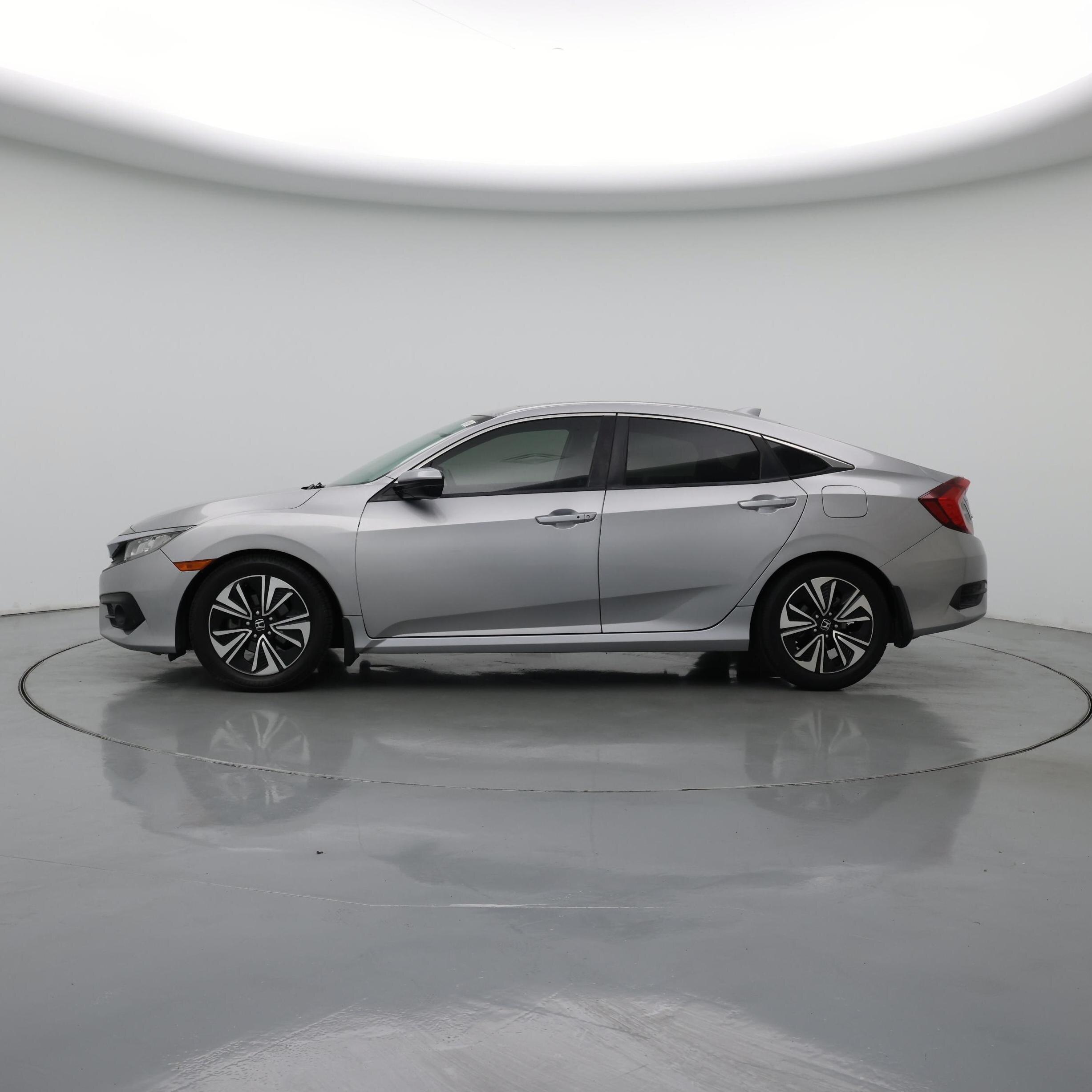 Thumbnail: 2018 Honda Civic - 3