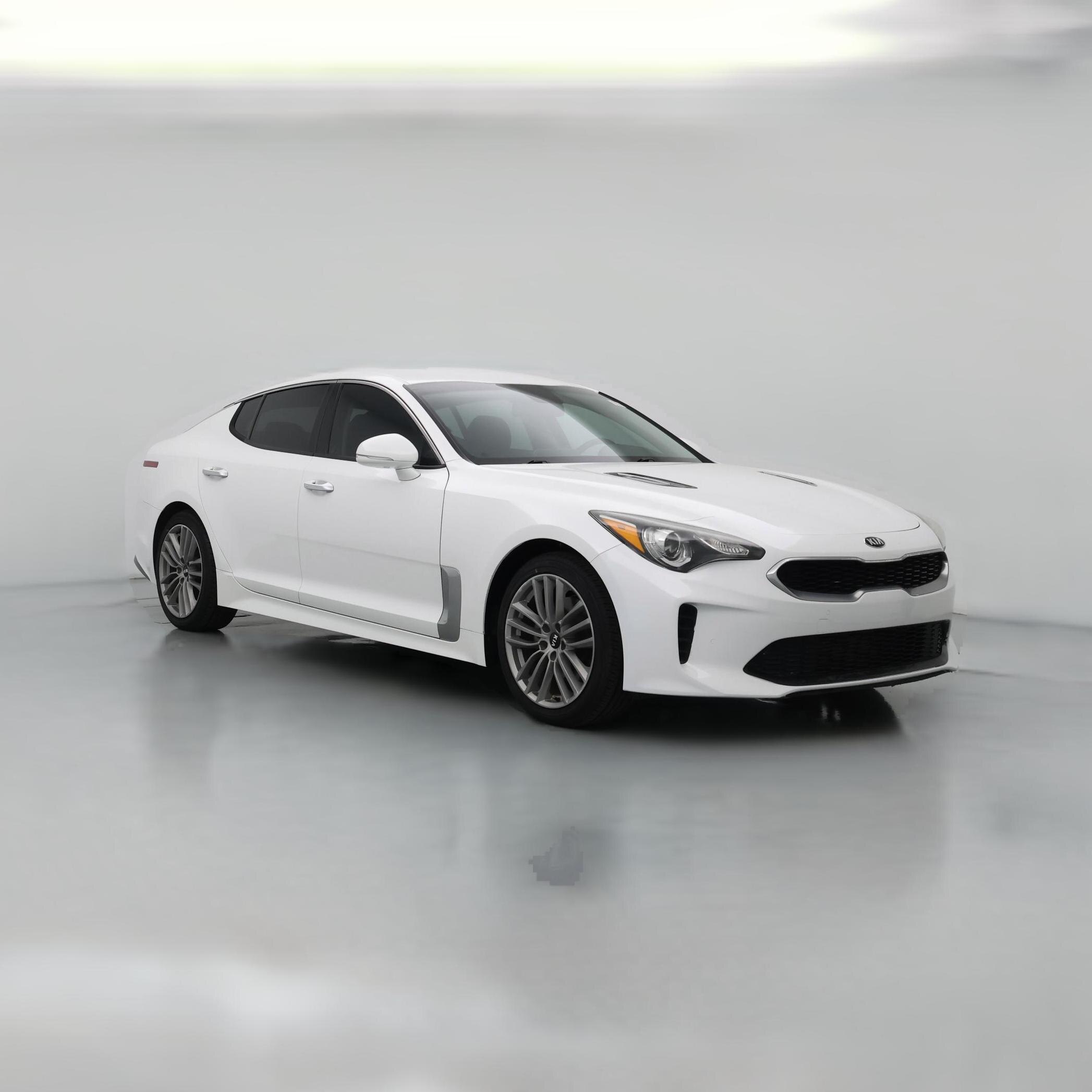 Thumbnail: 2018 Kia Stinger - 1