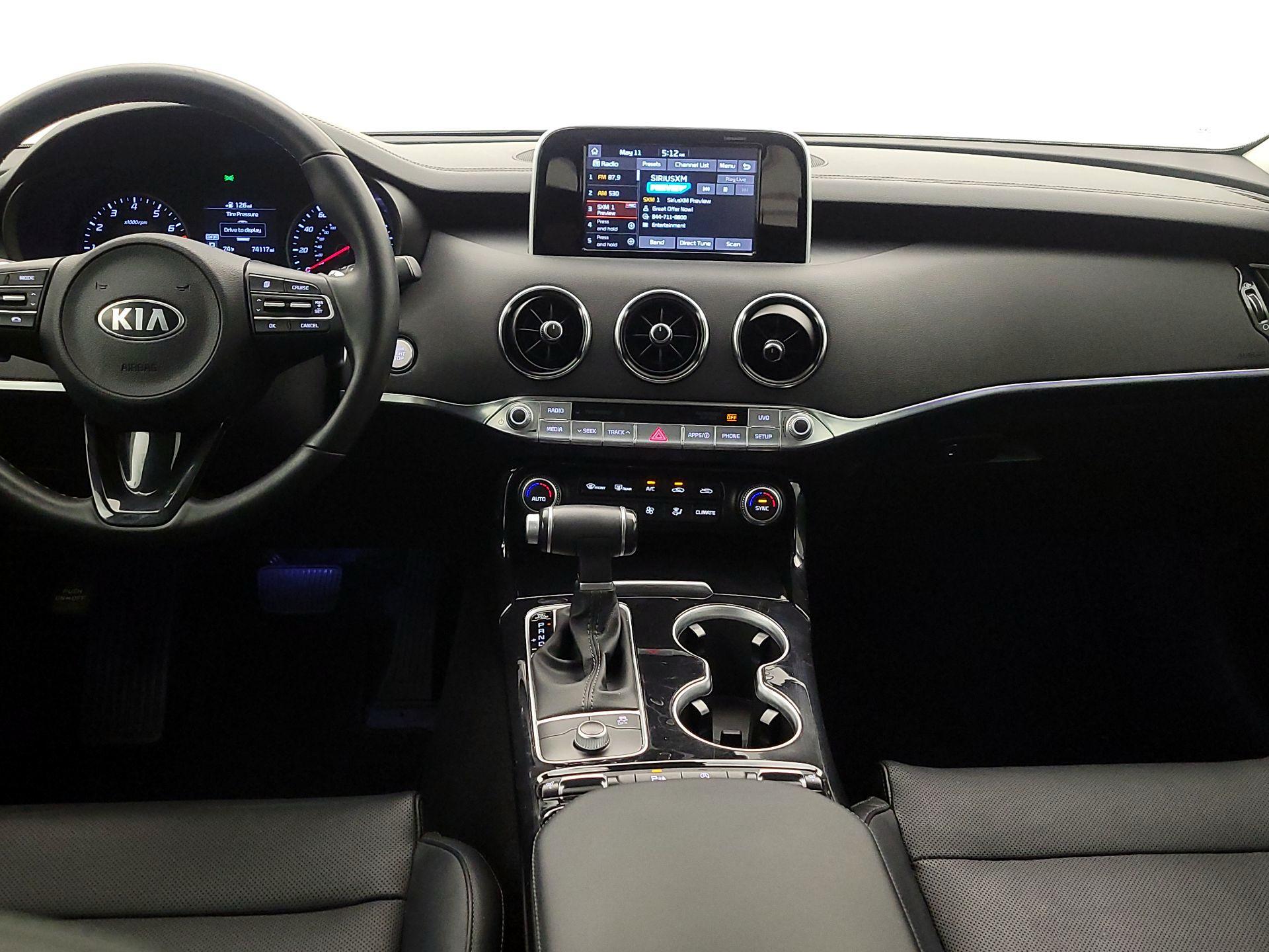 Thumbnail: 2018 Kia Stinger - 9