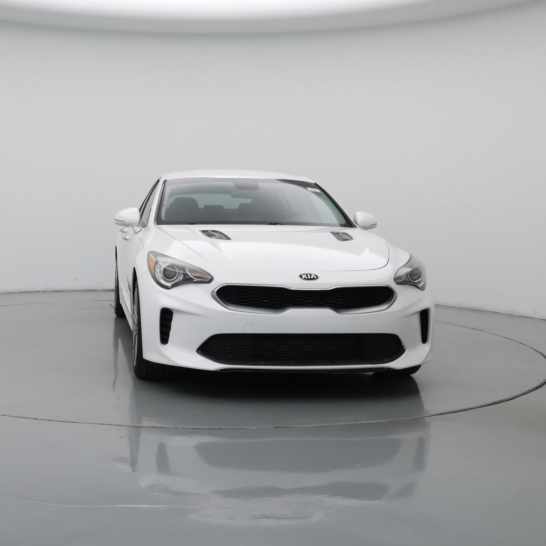 Thumbnail: 2018 Kia Stinger - 5