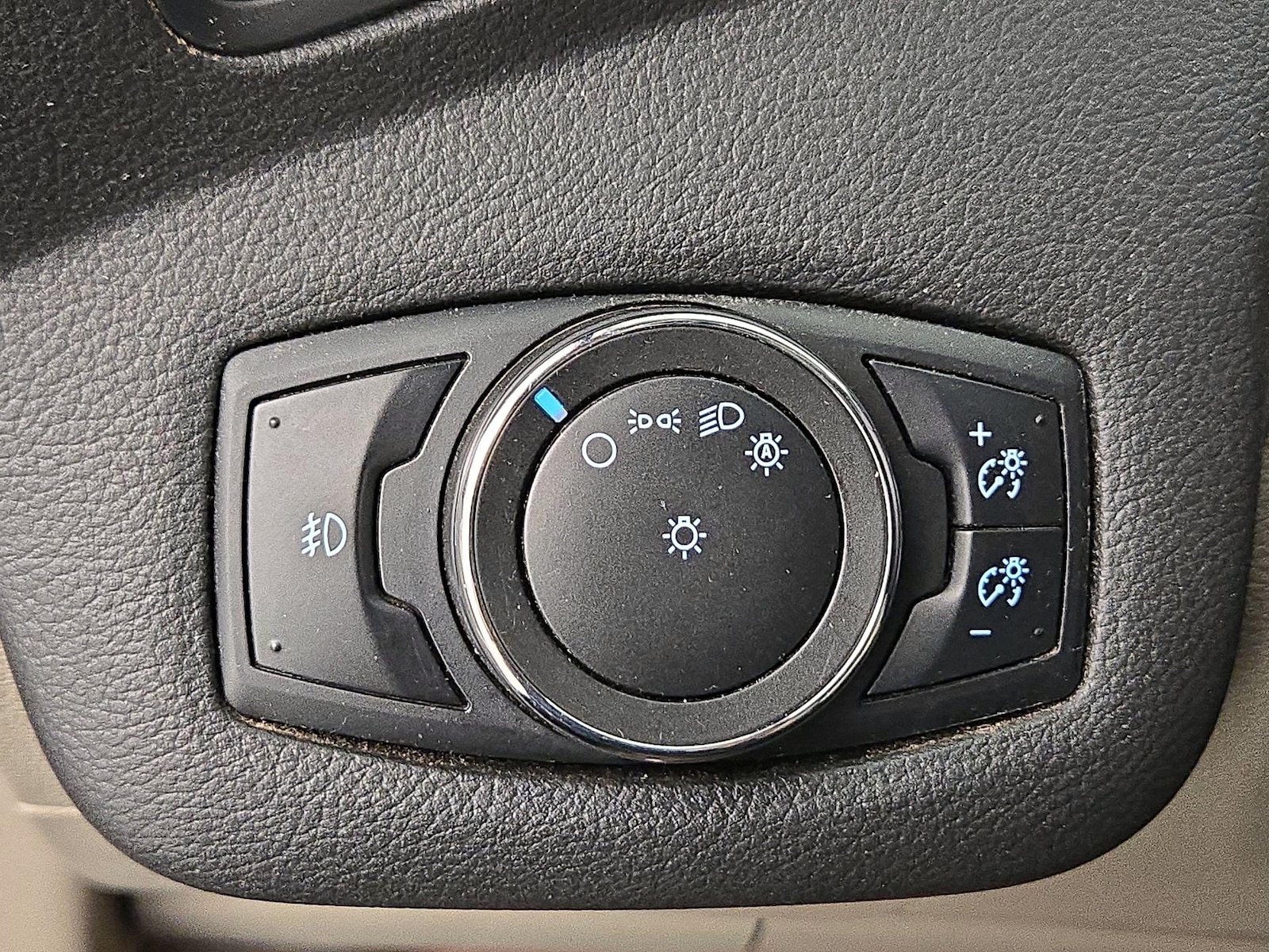 2014 Ford Escape SE - Photo 14