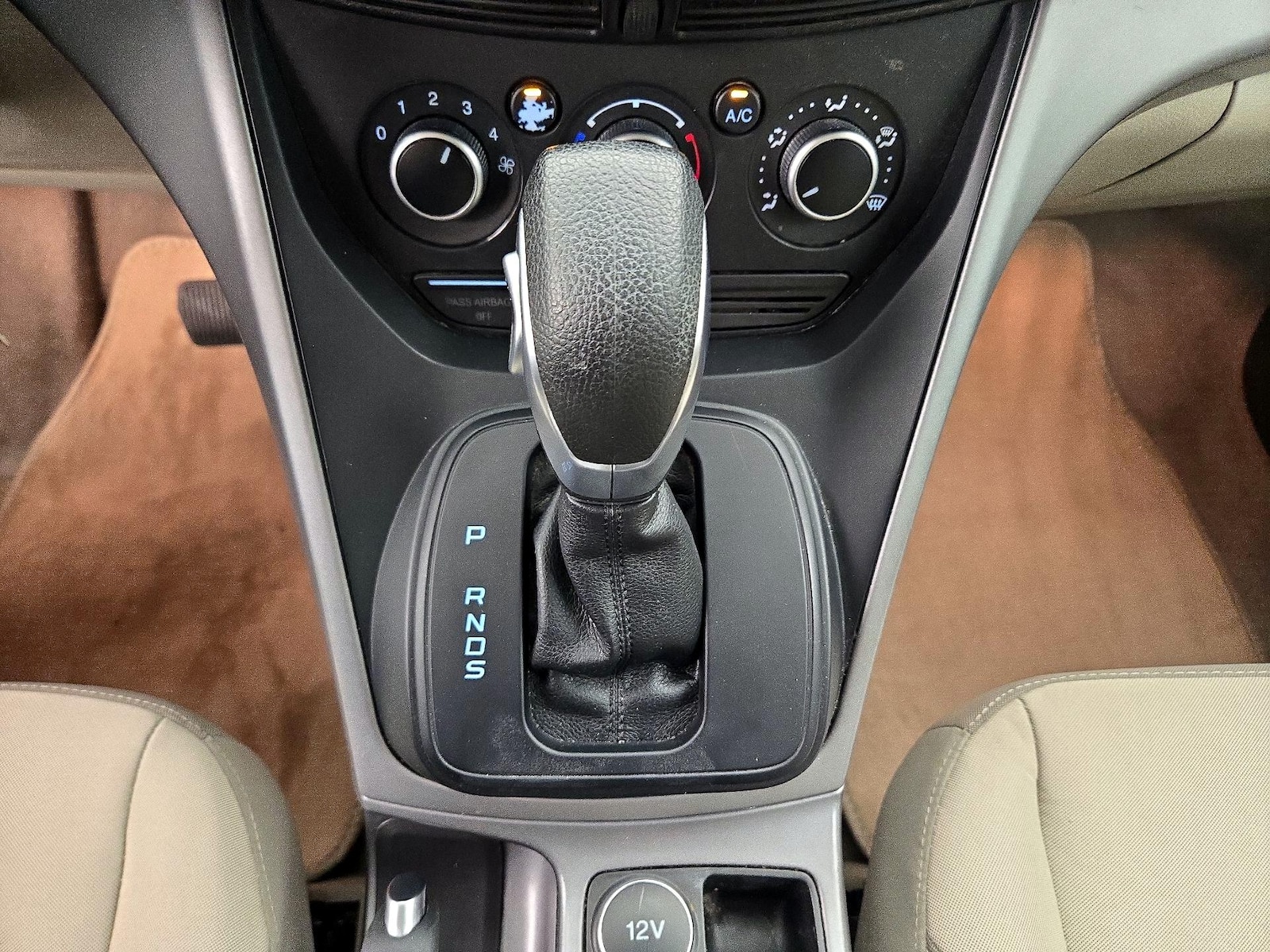 2014 Ford Escape SE - Photo 18