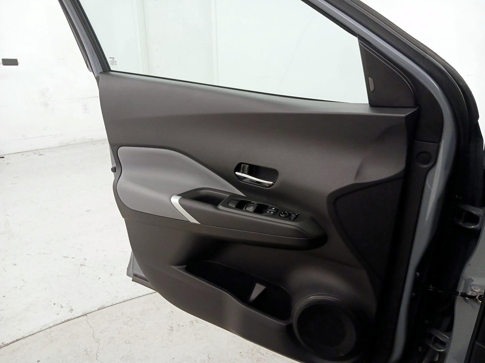 Thumbnail: 2024 Nissan Kicks - 12