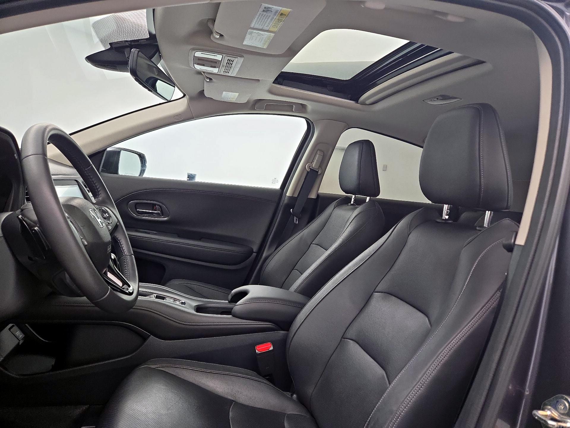 Thumbnail: 2019 Honda HR-V - 18