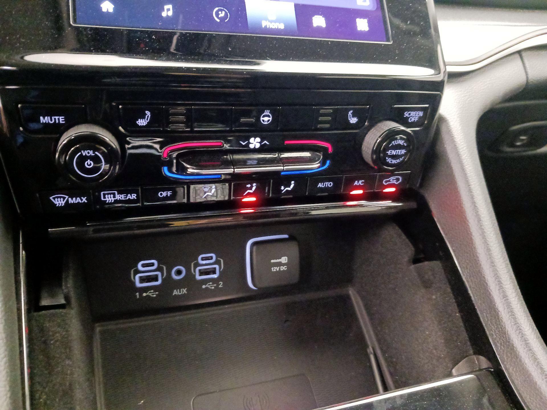 Thumbnail: 2021 Jeep Grand Cherokee L - 16