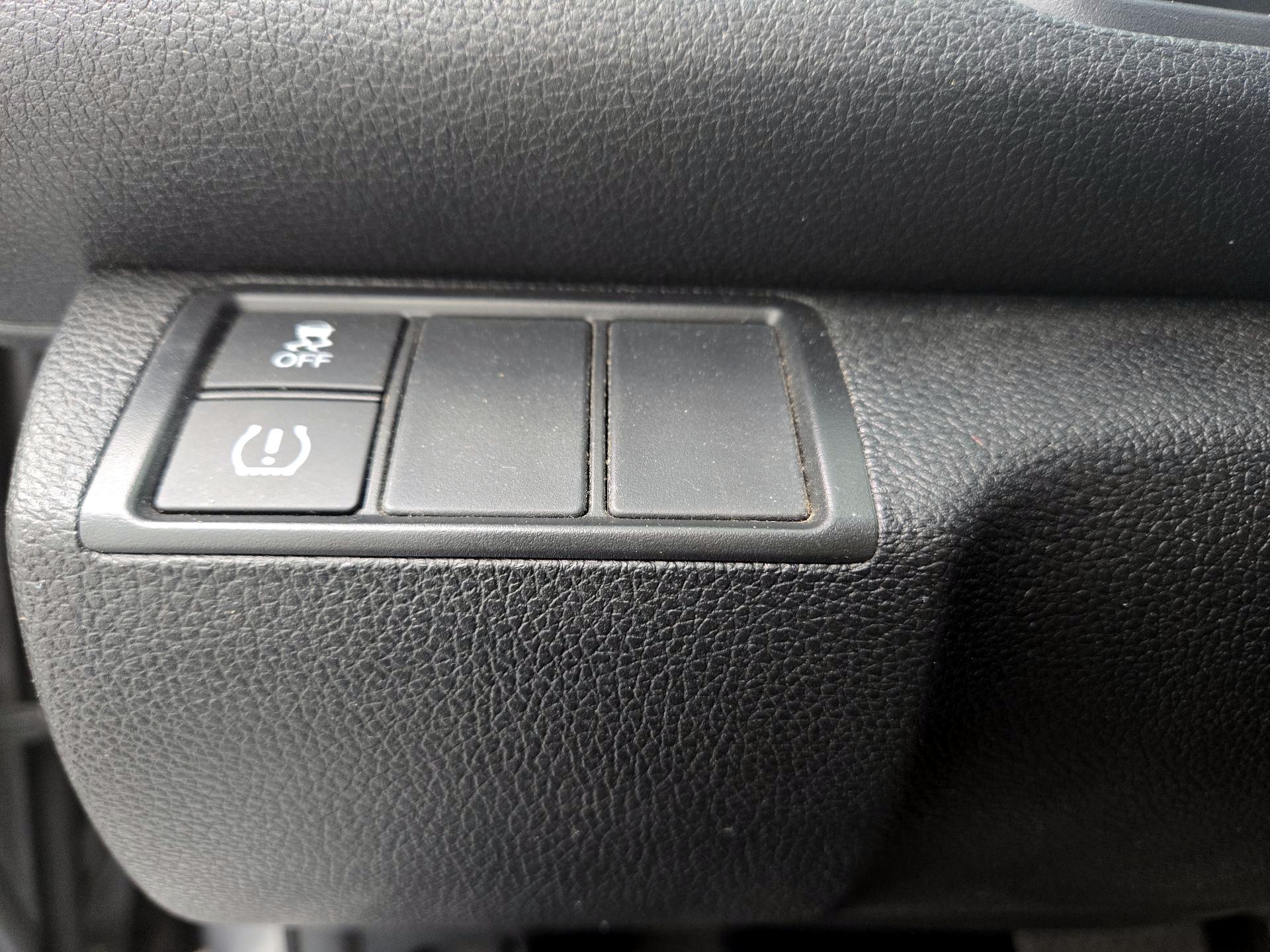 Thumbnail: 2016 Honda Civic - 11