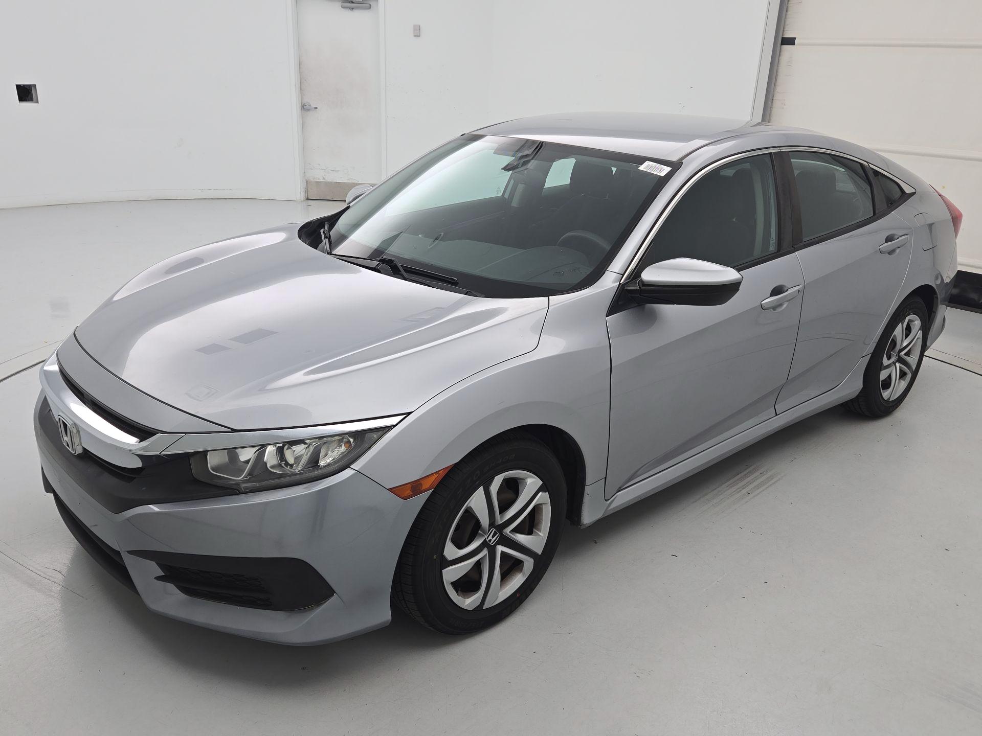 Thumbnail: 2016 Honda Civic - 3