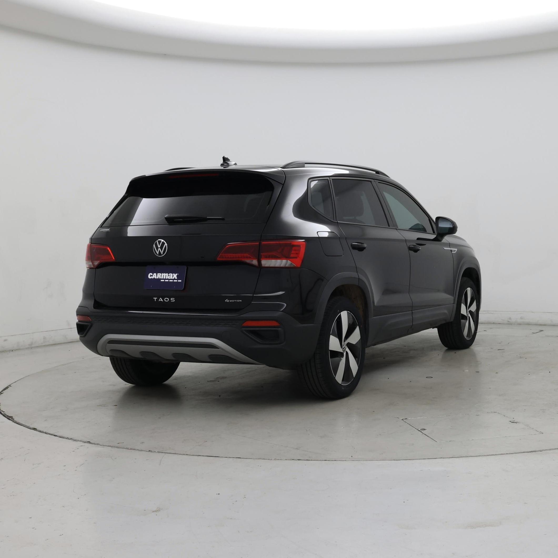 Thumbnail: 2024 Volkswagen Taos - 8