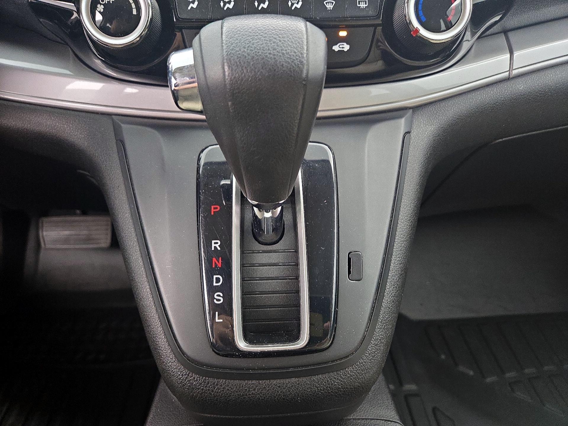 Thumbnail: 2015 Honda CR-V - 17