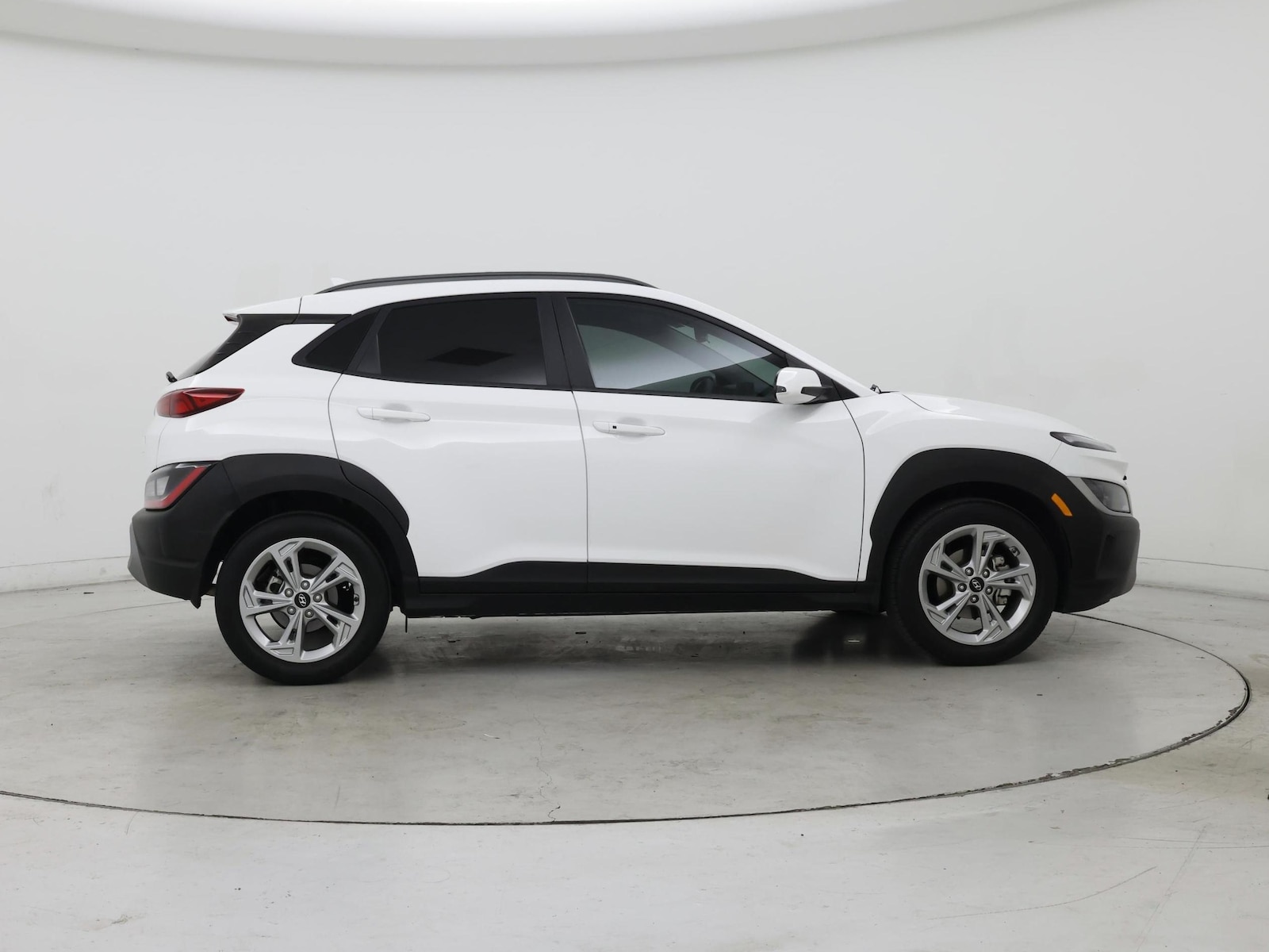 2023 Hyundai Kona SEL - Photo 8