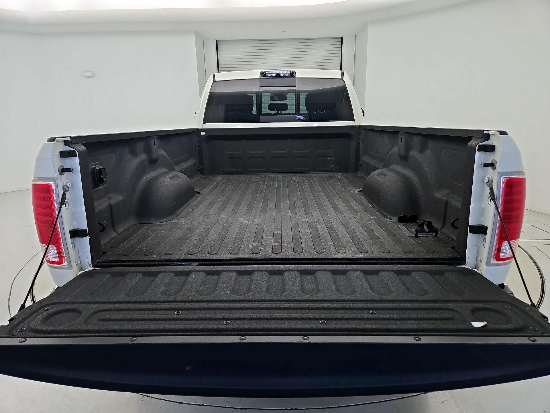 Thumbnail: 2018 RAM 3500 - 19