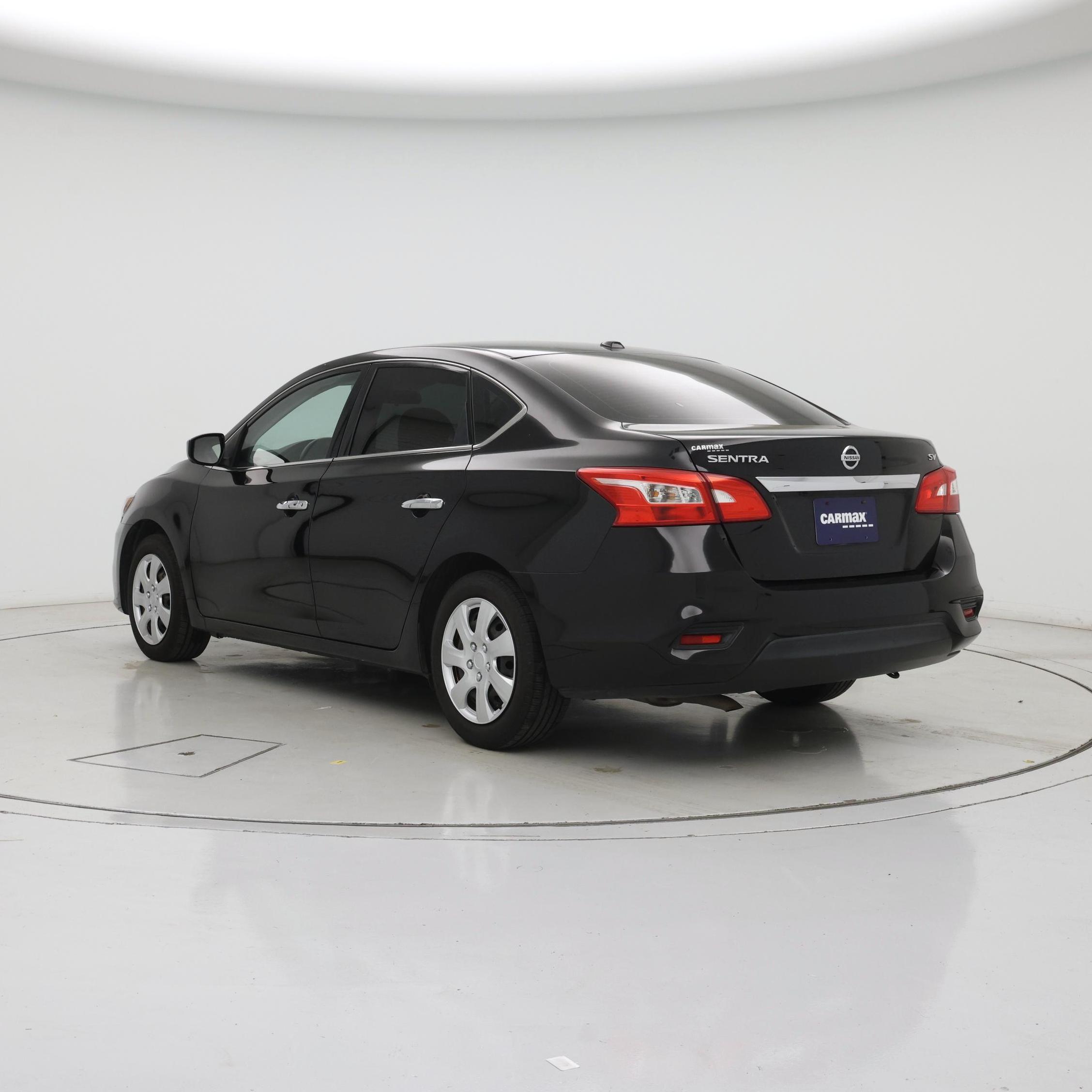 Thumbnail: 2016 Nissan Sentra - 2