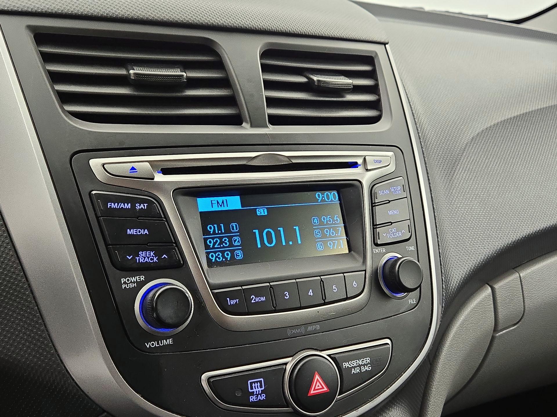 Thumbnail: 2017 Hyundai Accent - 12