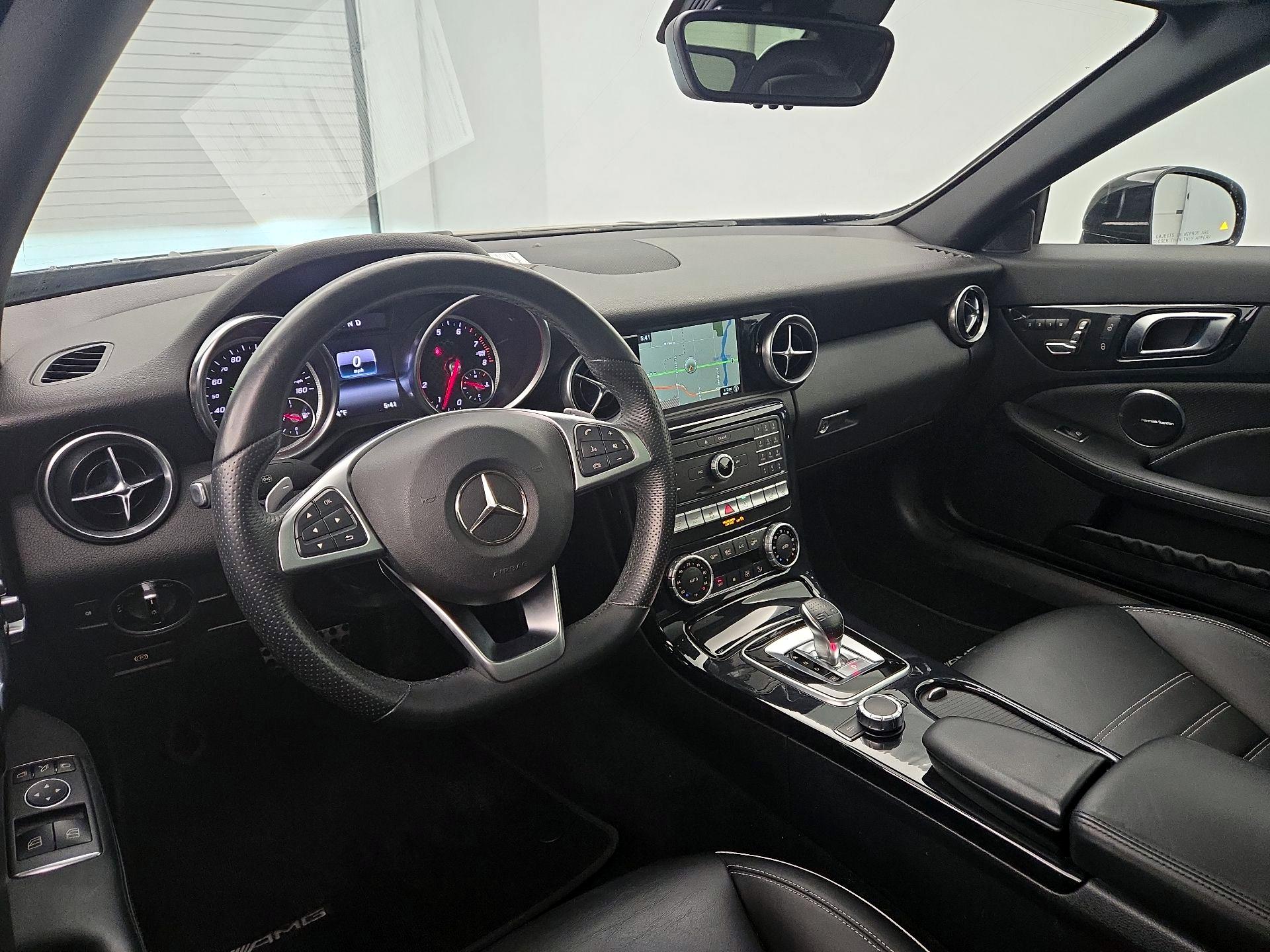 Thumbnail: 2019 Mercedes-Benz SLC - 9