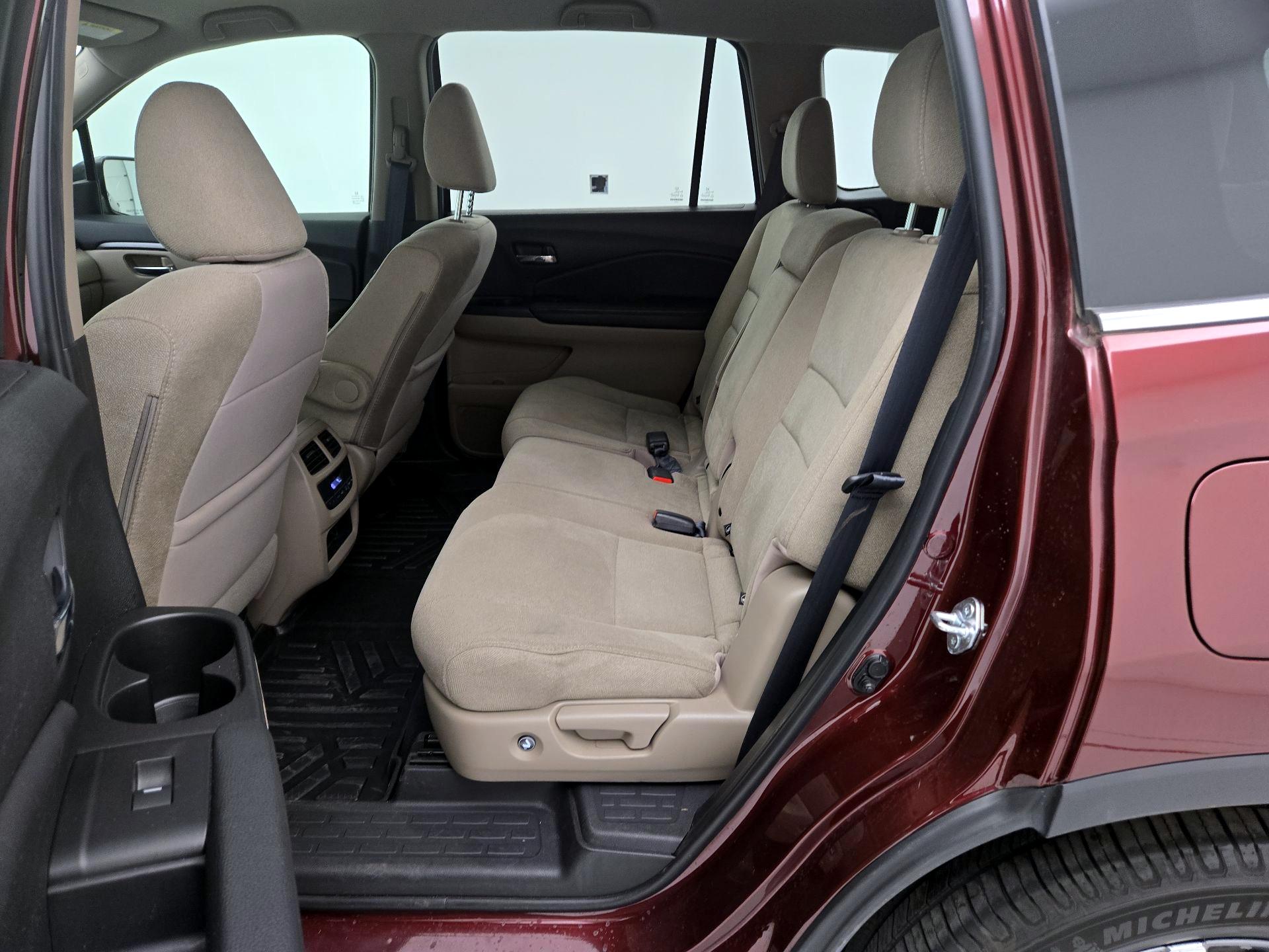 Thumbnail: 2021 Honda Pilot - 17
