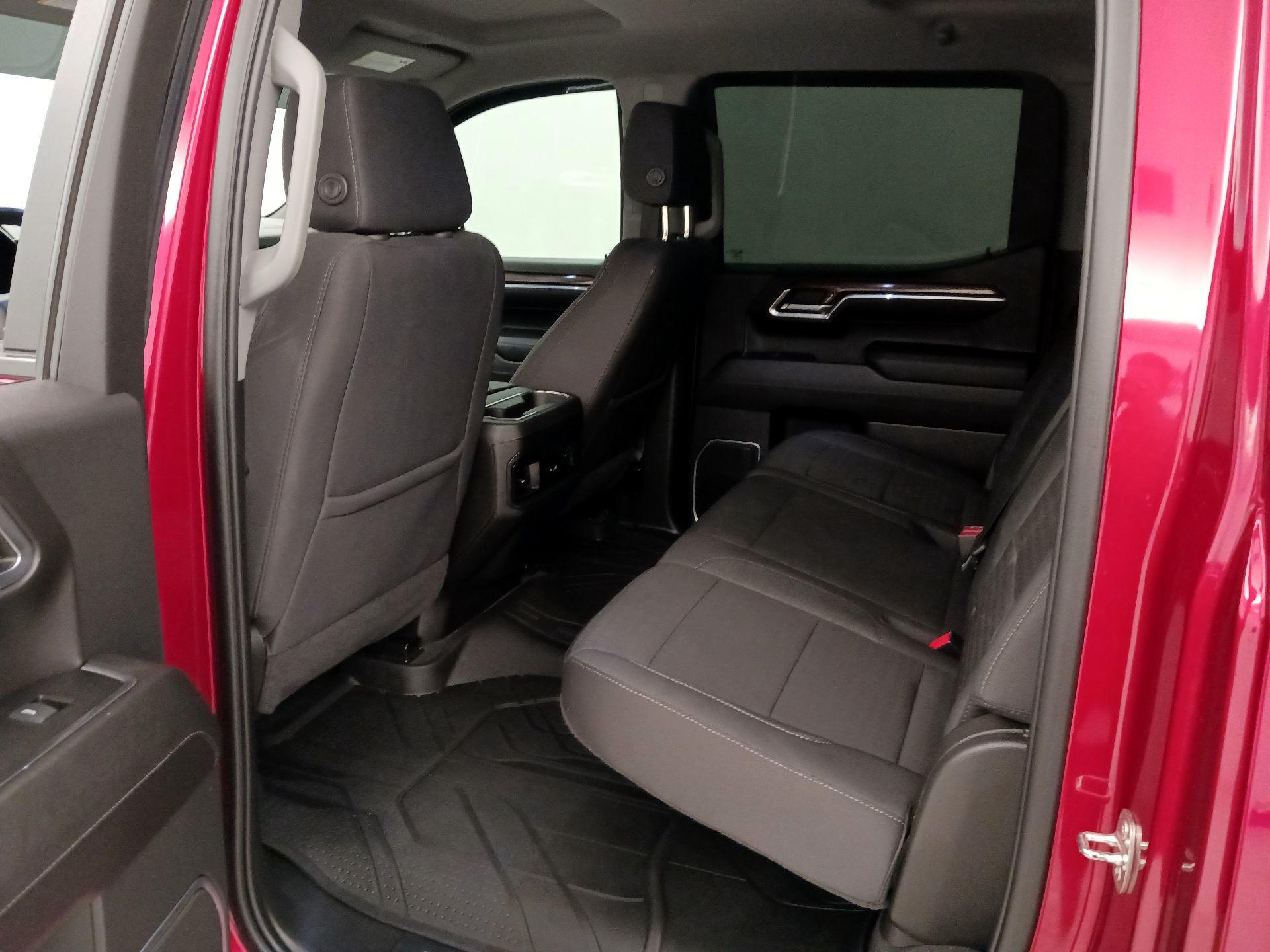 Thumbnail: 2023 Chevrolet Silverado 1500 - 20
