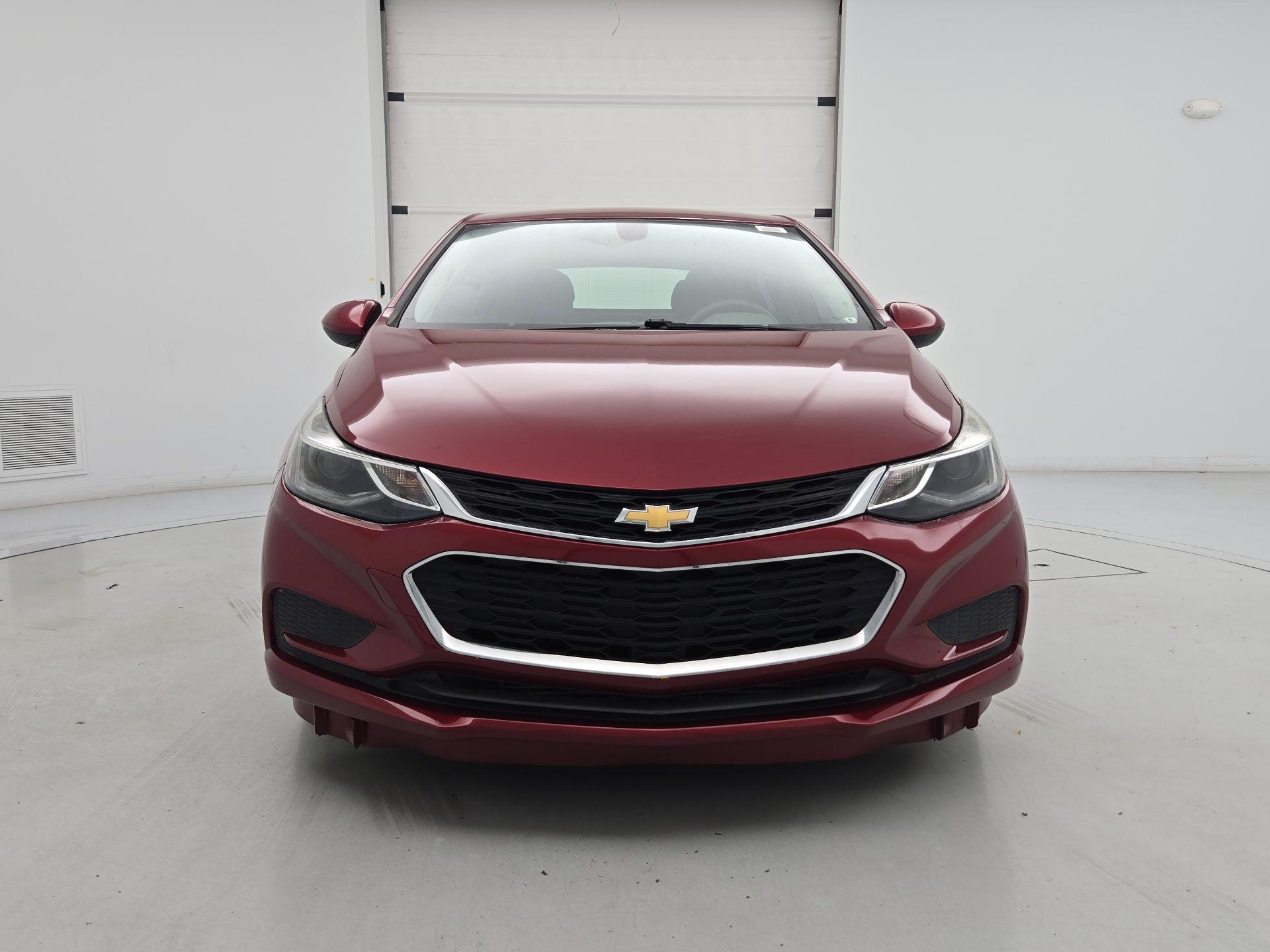 Thumbnail: 2017 Chevrolet Cruze - 2