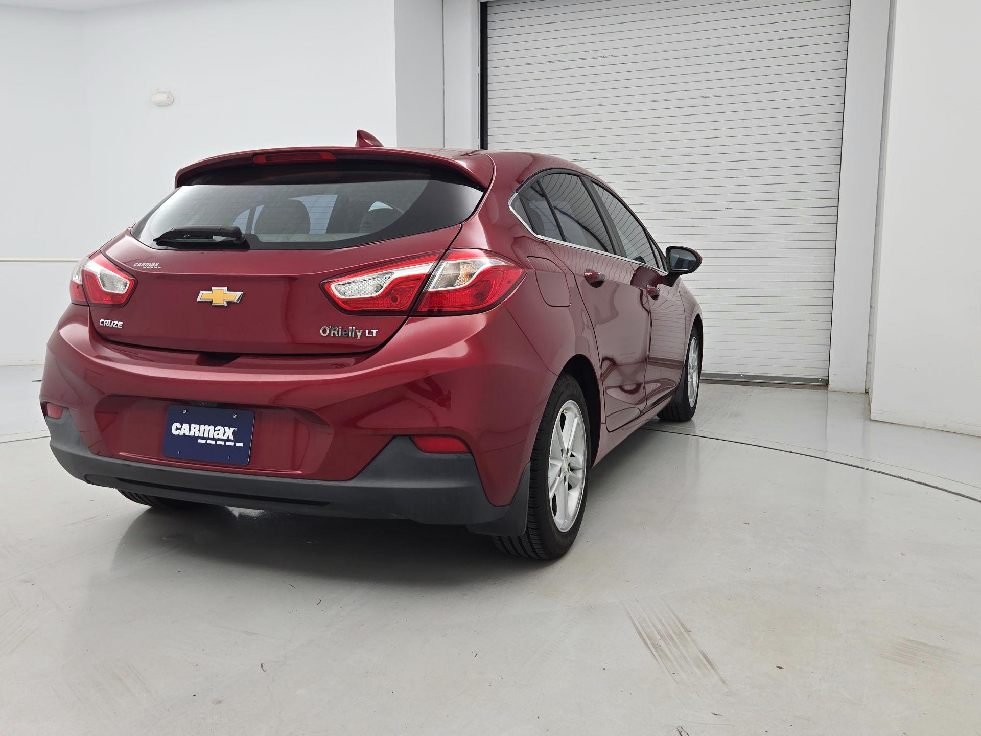Thumbnail: 2017 Chevrolet Cruze - 5