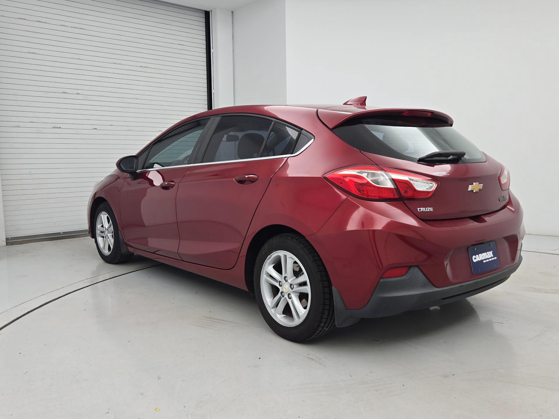 Thumbnail: 2017 Chevrolet Cruze - 7