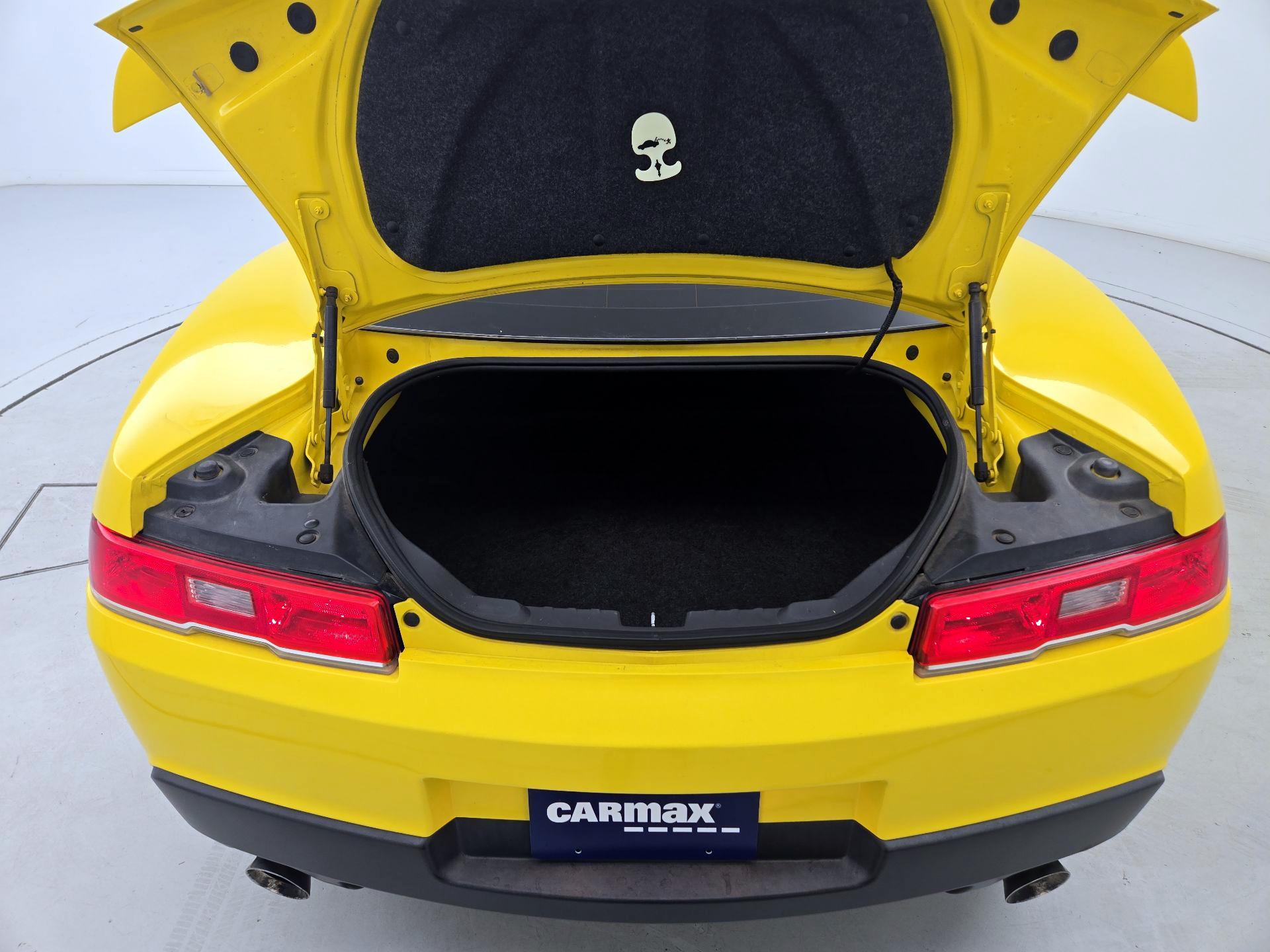 Thumbnail: 2015 Chevrolet Camaro - 17
