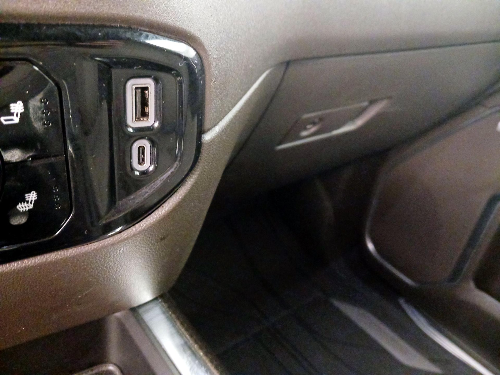 2023 Chevrolet Silverado 1500 RST - Photo 19