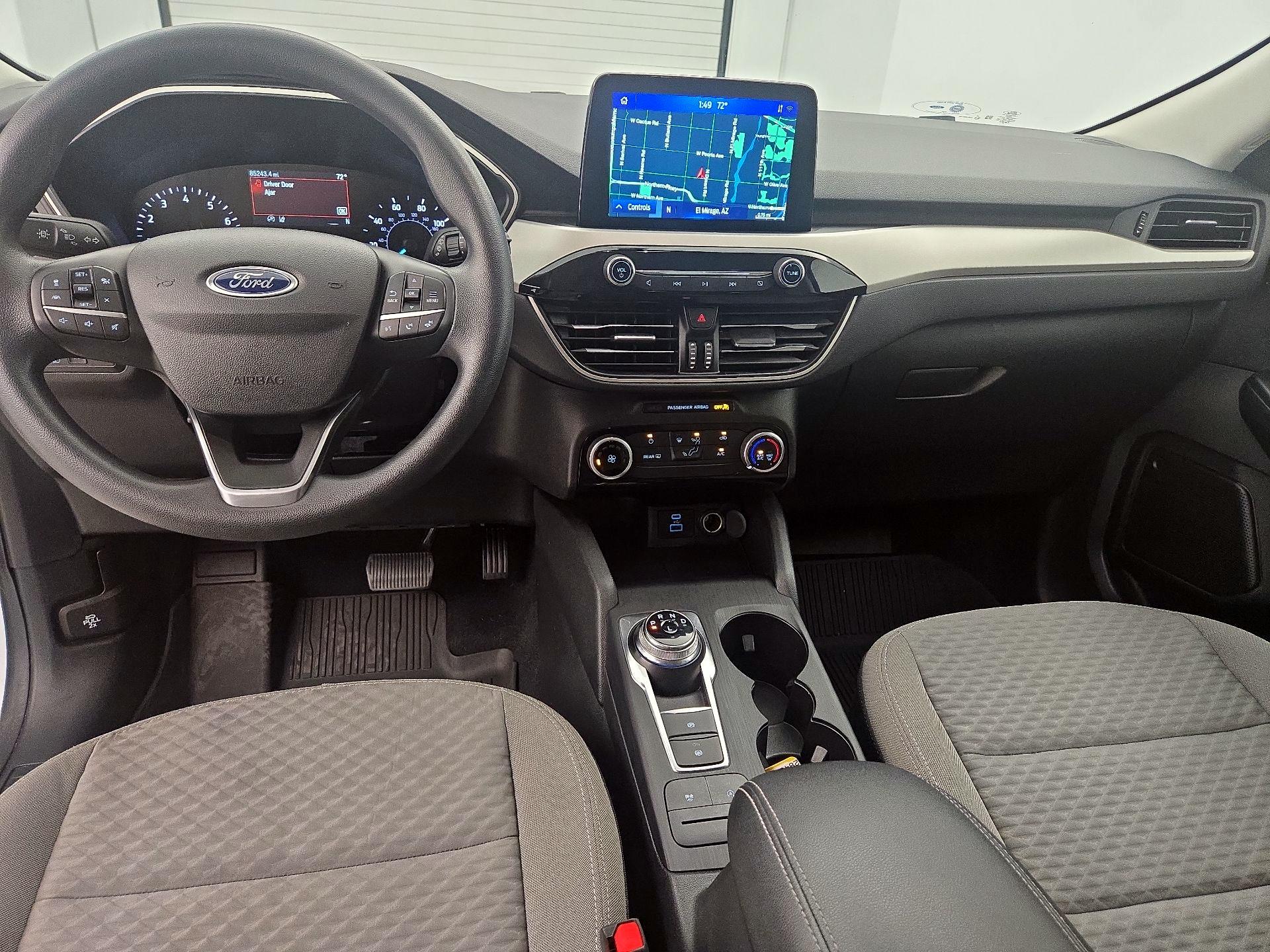 Thumbnail: 2021 Ford Escape - 9