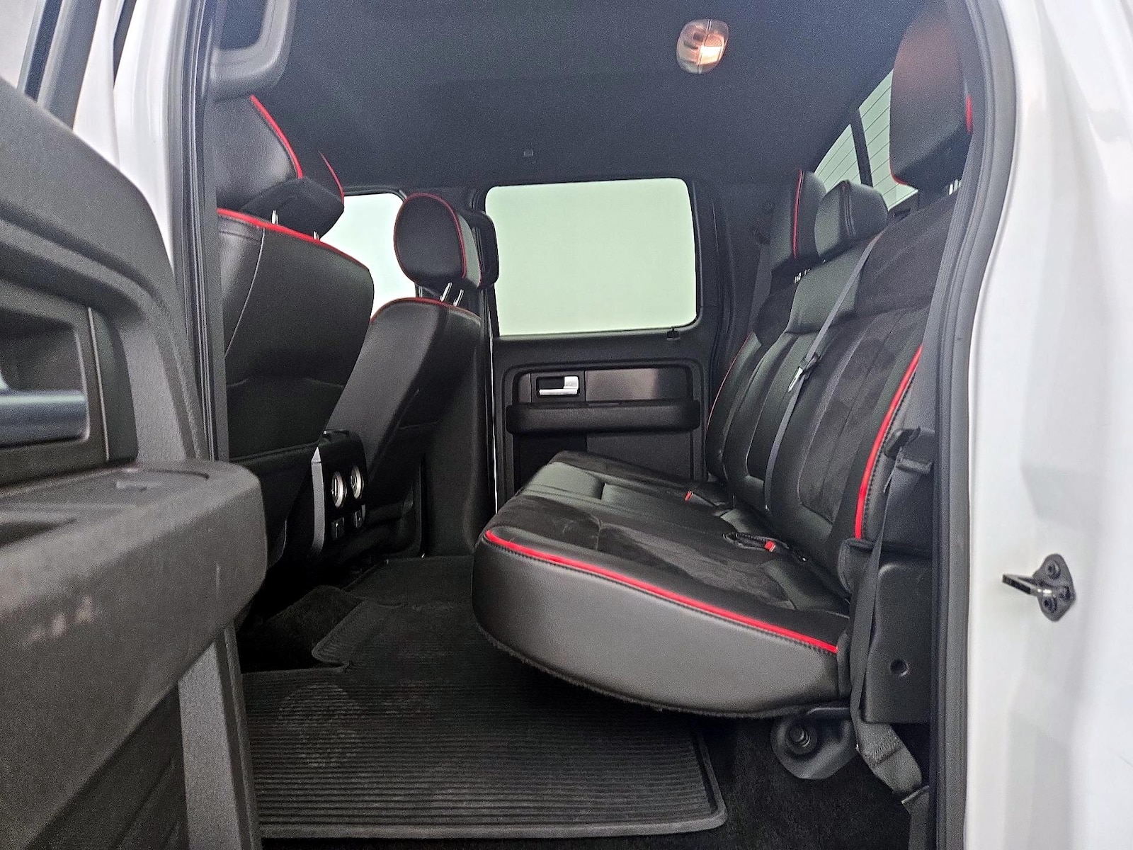 2014 Ford F-150 FX4 - Photo 21