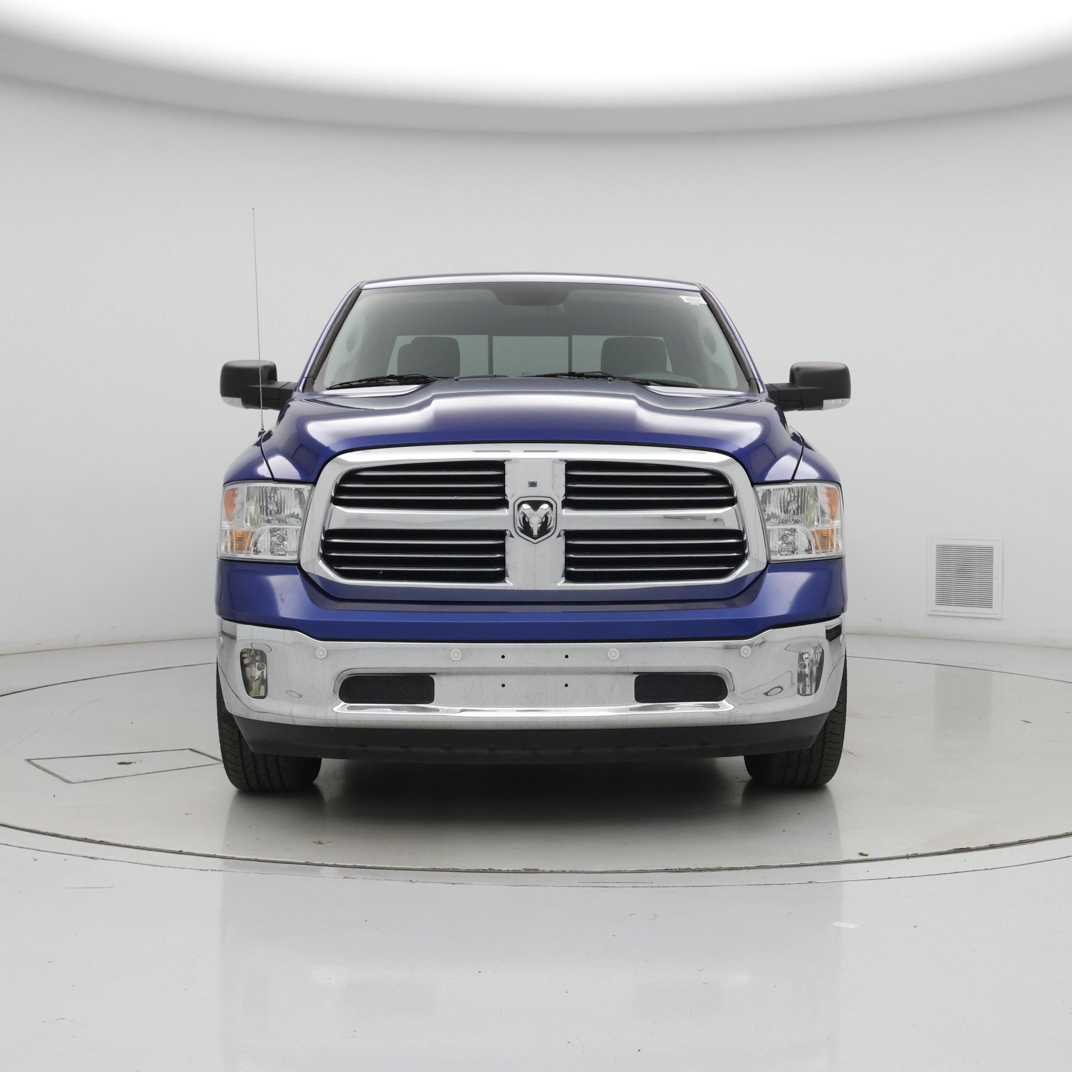 Thumbnail: 2019 RAM 1500 Classic - 5