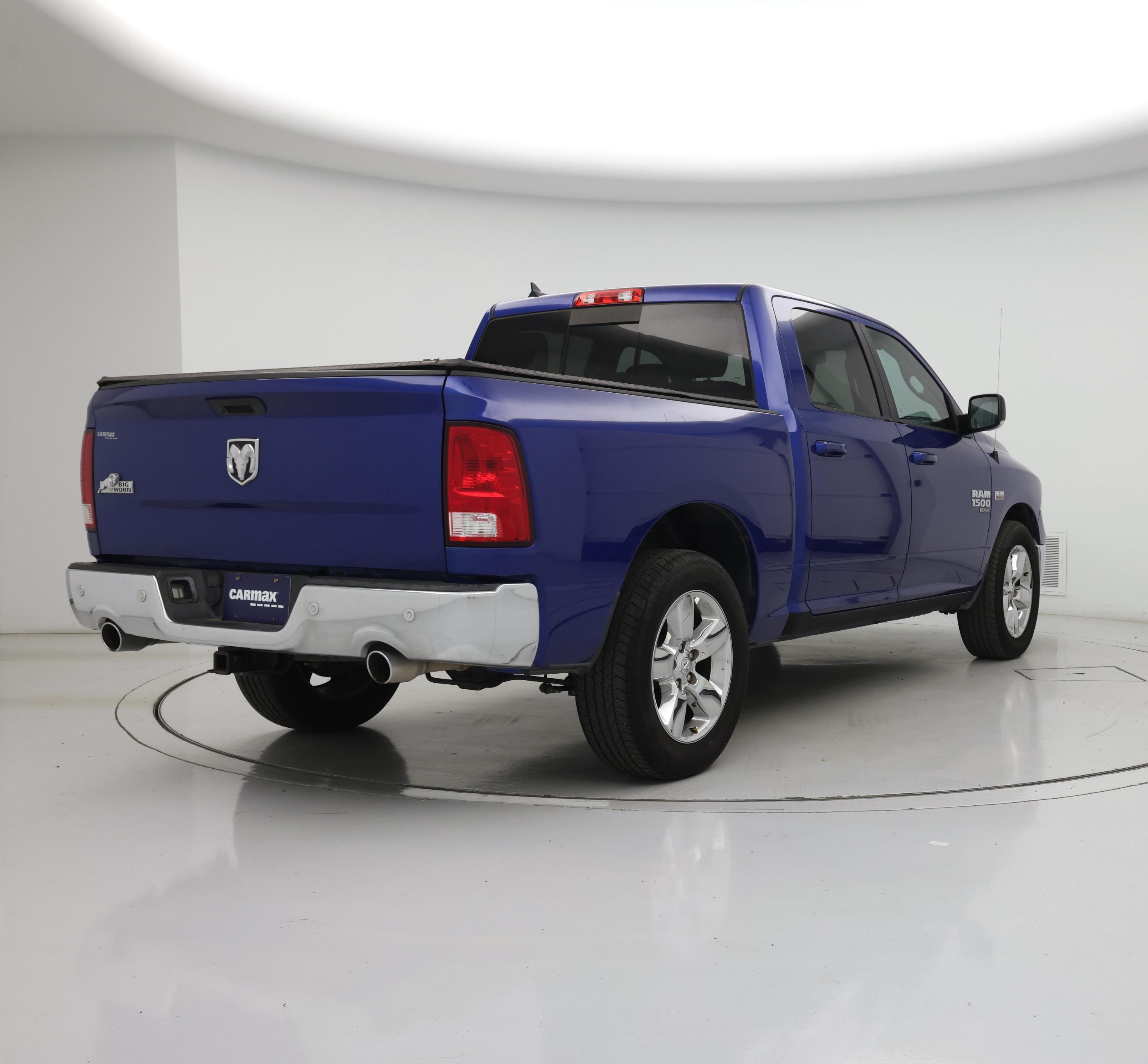 Thumbnail: 2019 RAM 1500 Classic - 8
