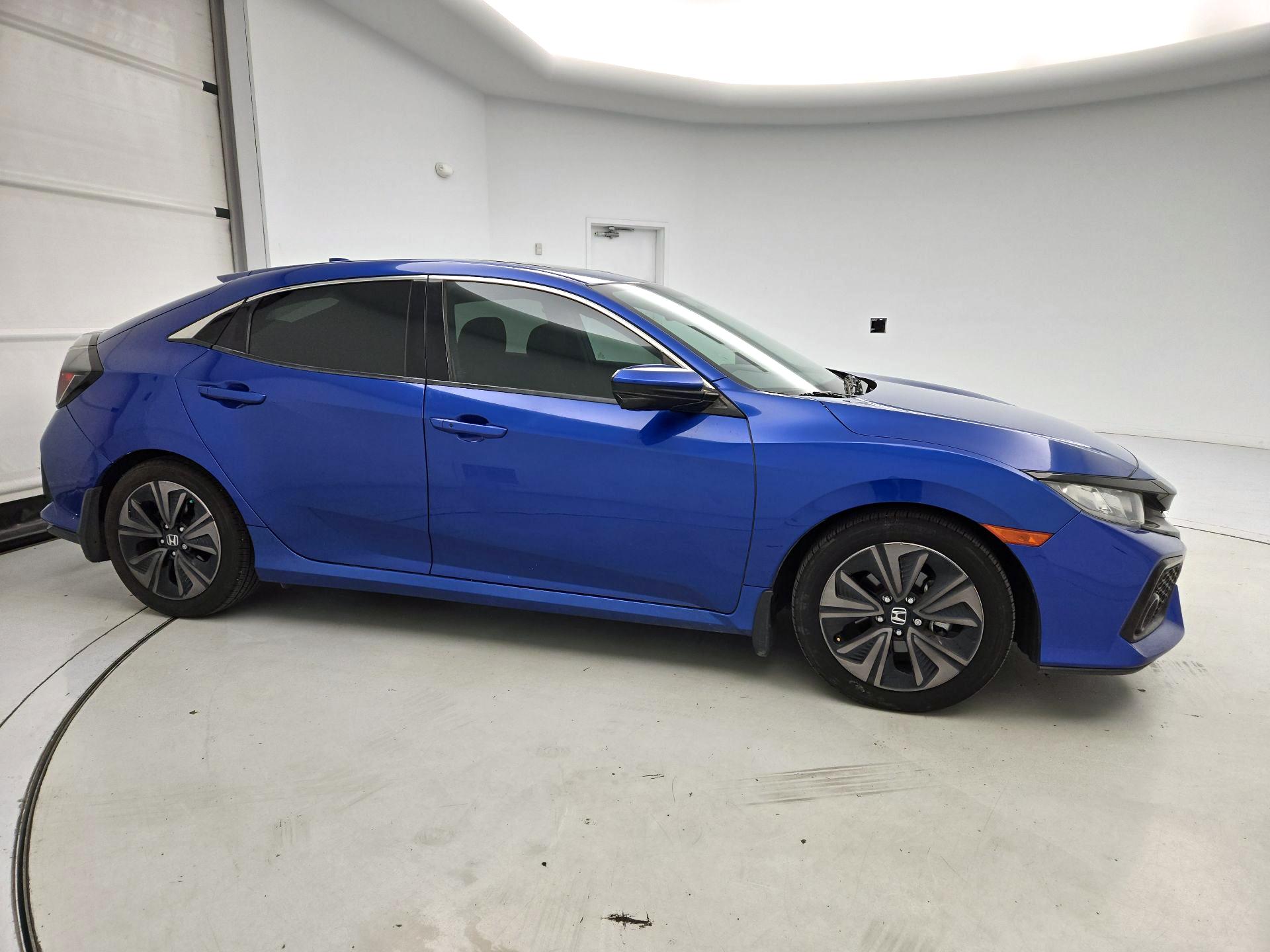 Thumbnail: 2017 Honda Civic - 4