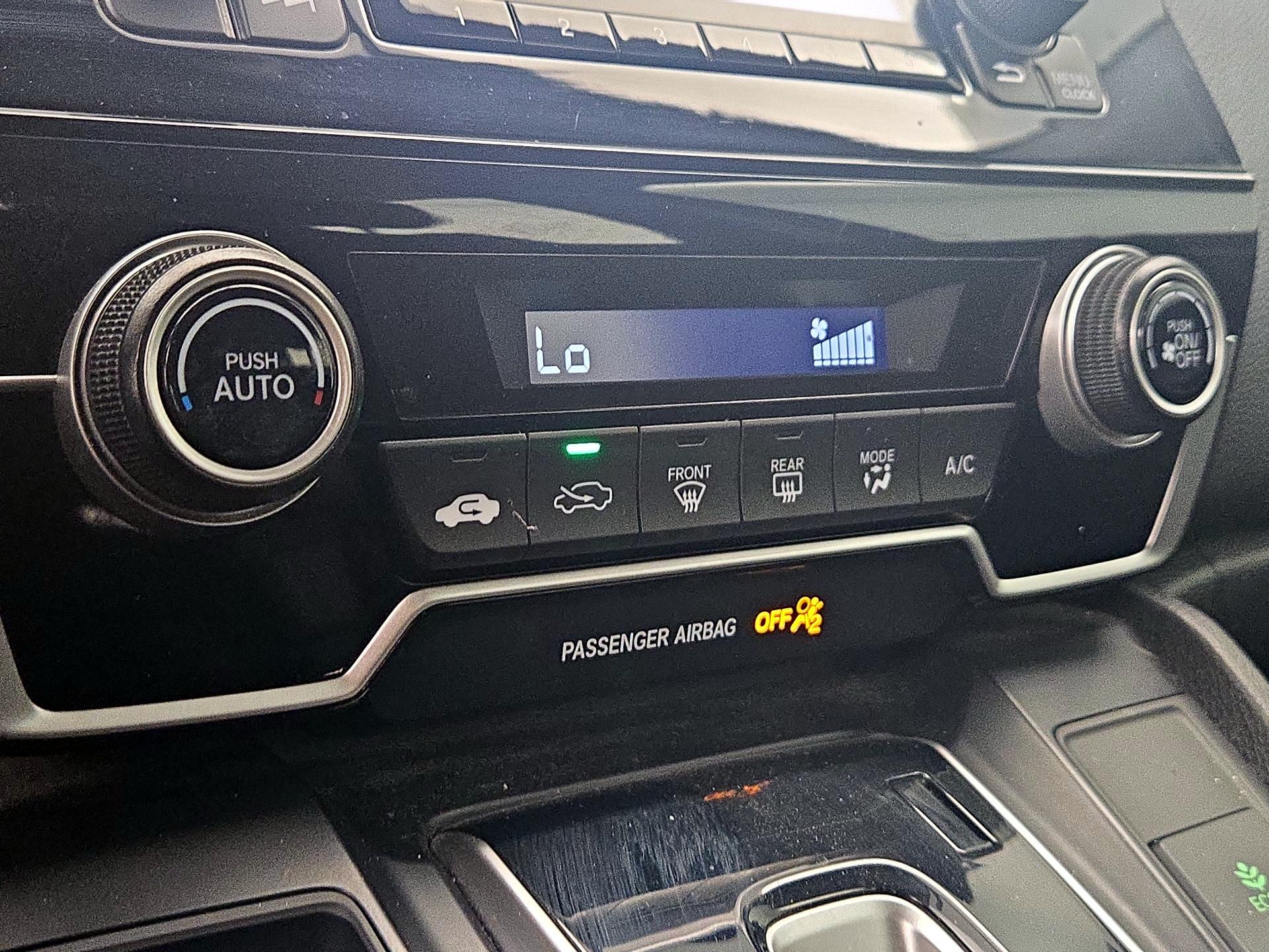 Thumbnail: 2018 Honda CR-V - 14