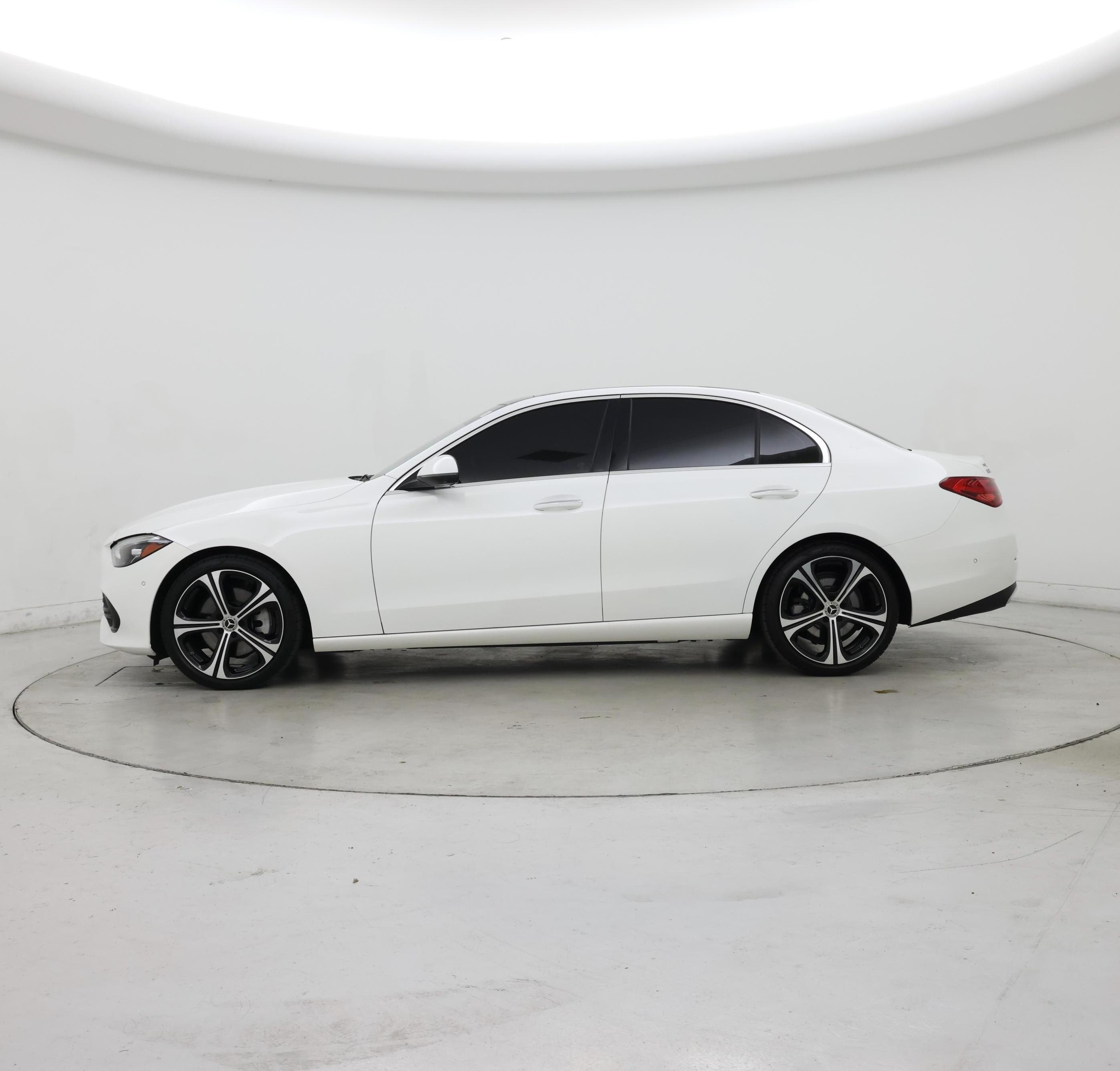 Thumbnail: 2023 Mercedes-Benz C-Class - 3