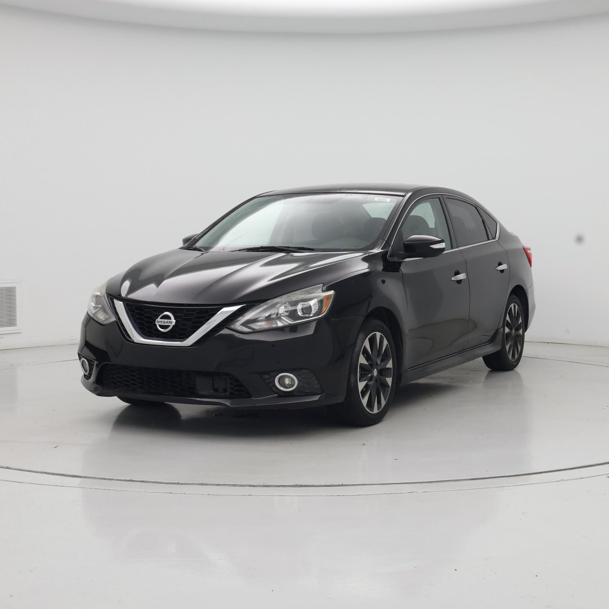 Thumbnail: 2019 Nissan Sentra - 4