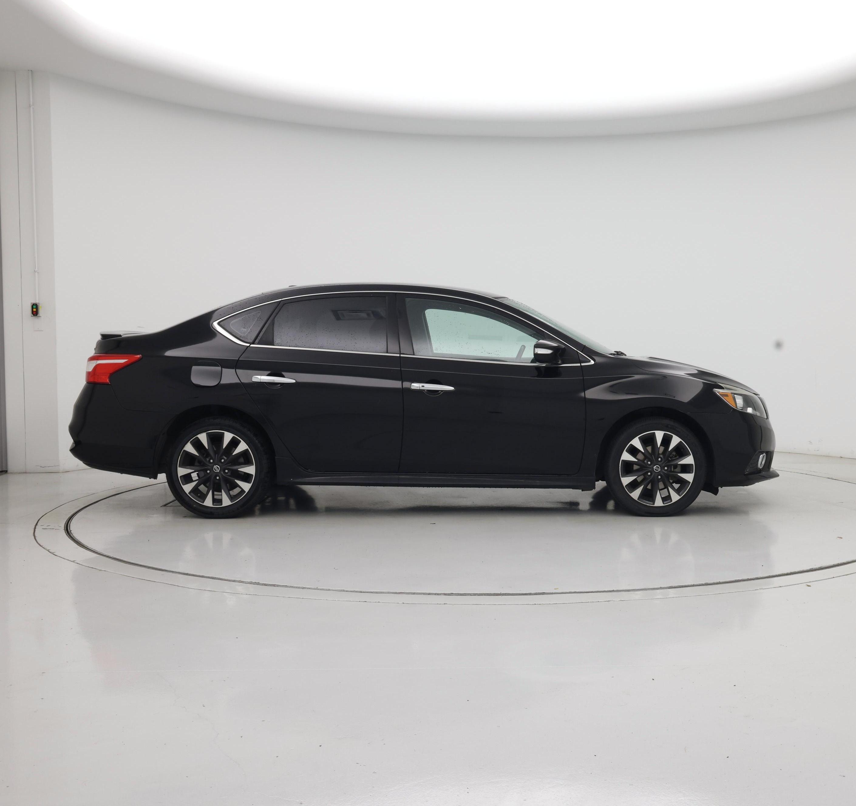 Thumbnail: 2019 Nissan Sentra - 7