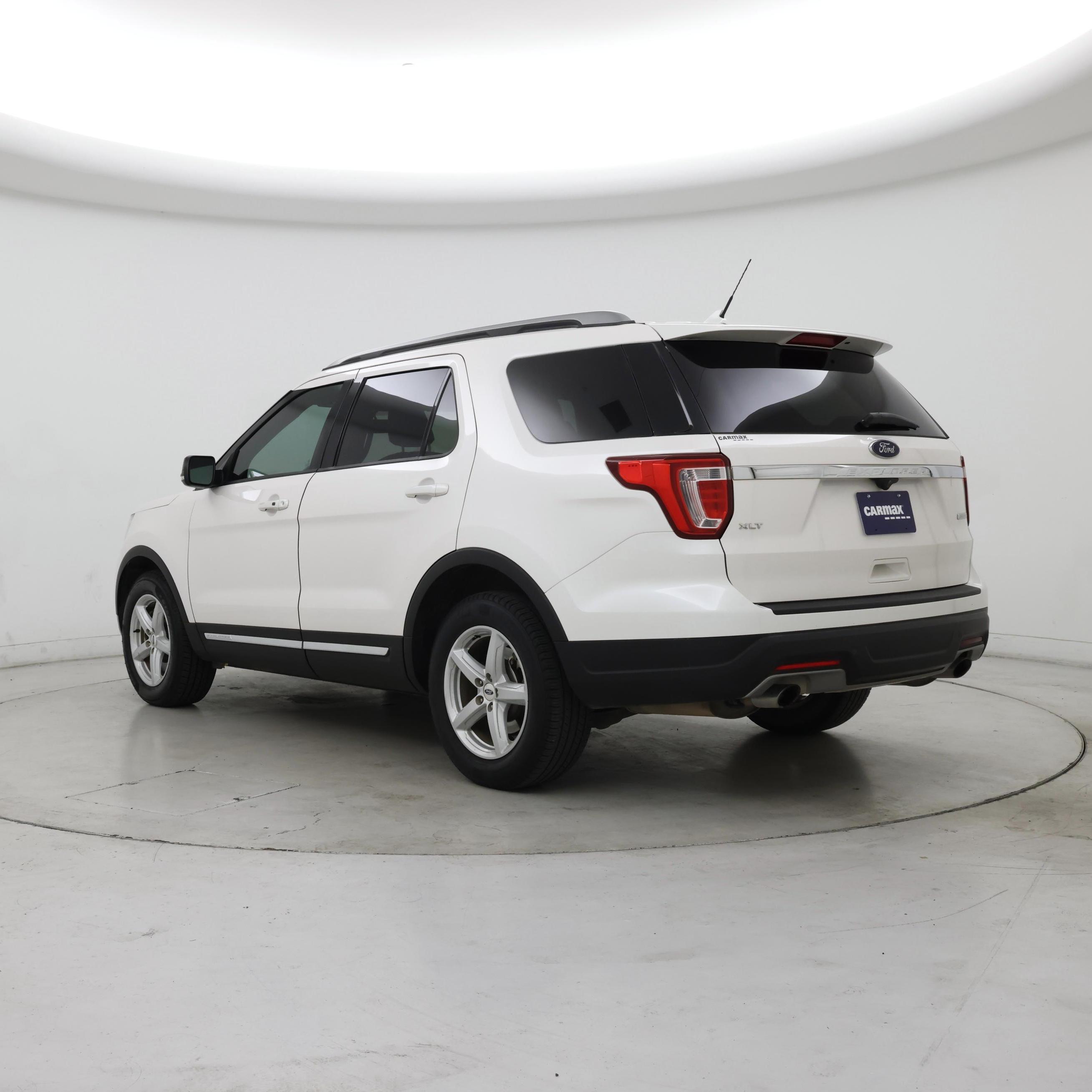 Thumbnail: 2019 Ford Explorer - 2