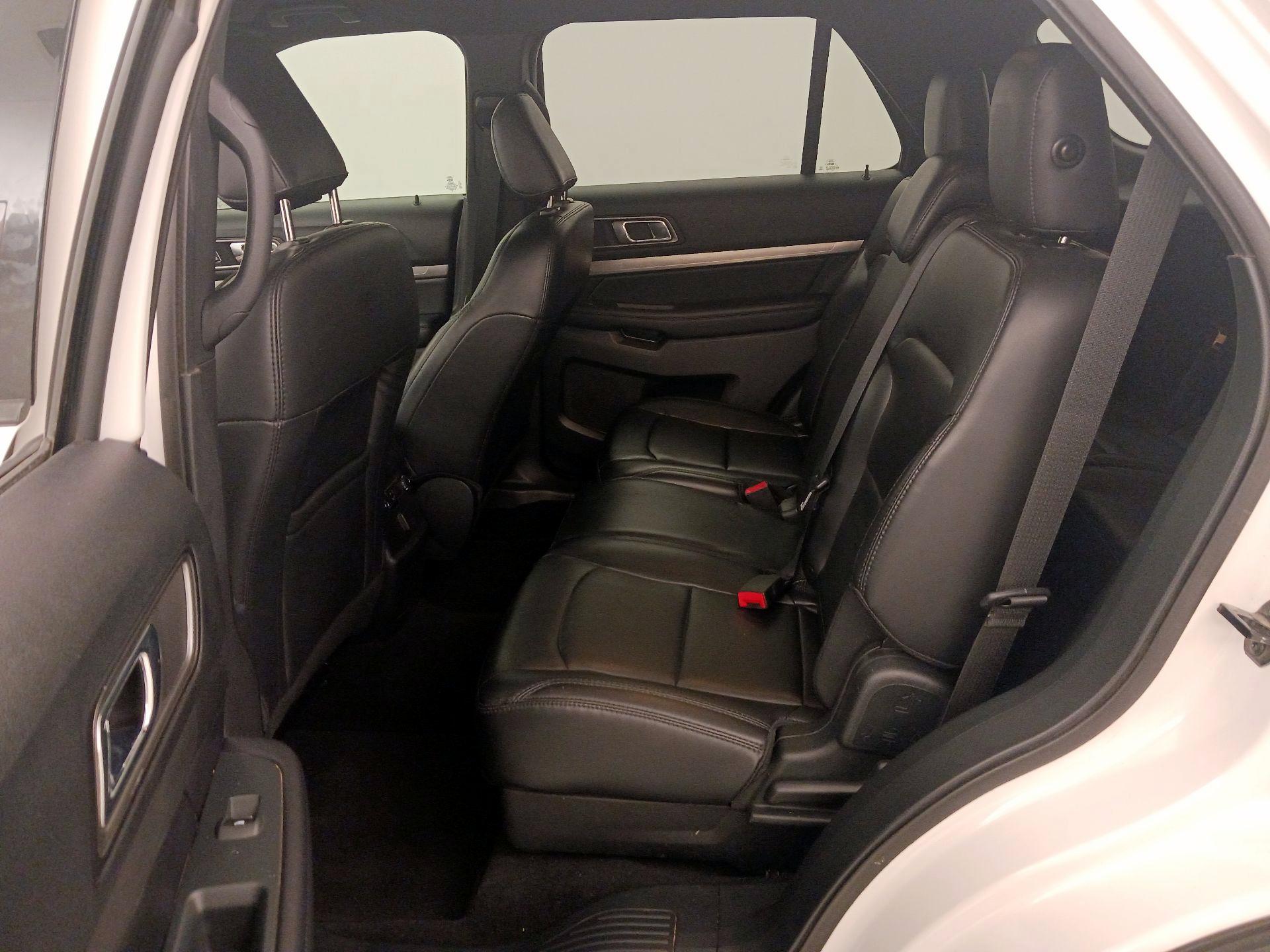 Thumbnail: 2019 Ford Explorer - 20