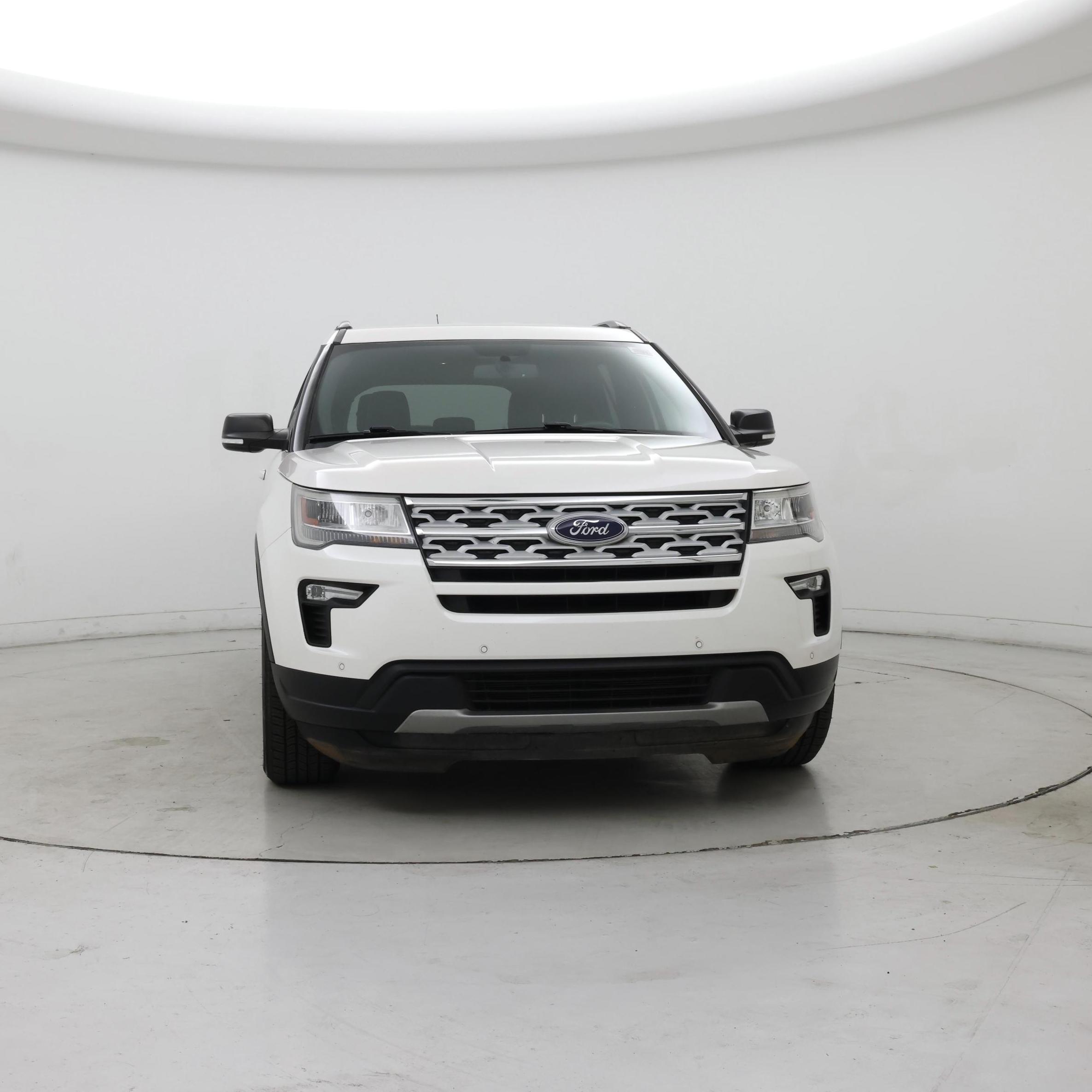 Thumbnail: 2019 Ford Explorer - 5
