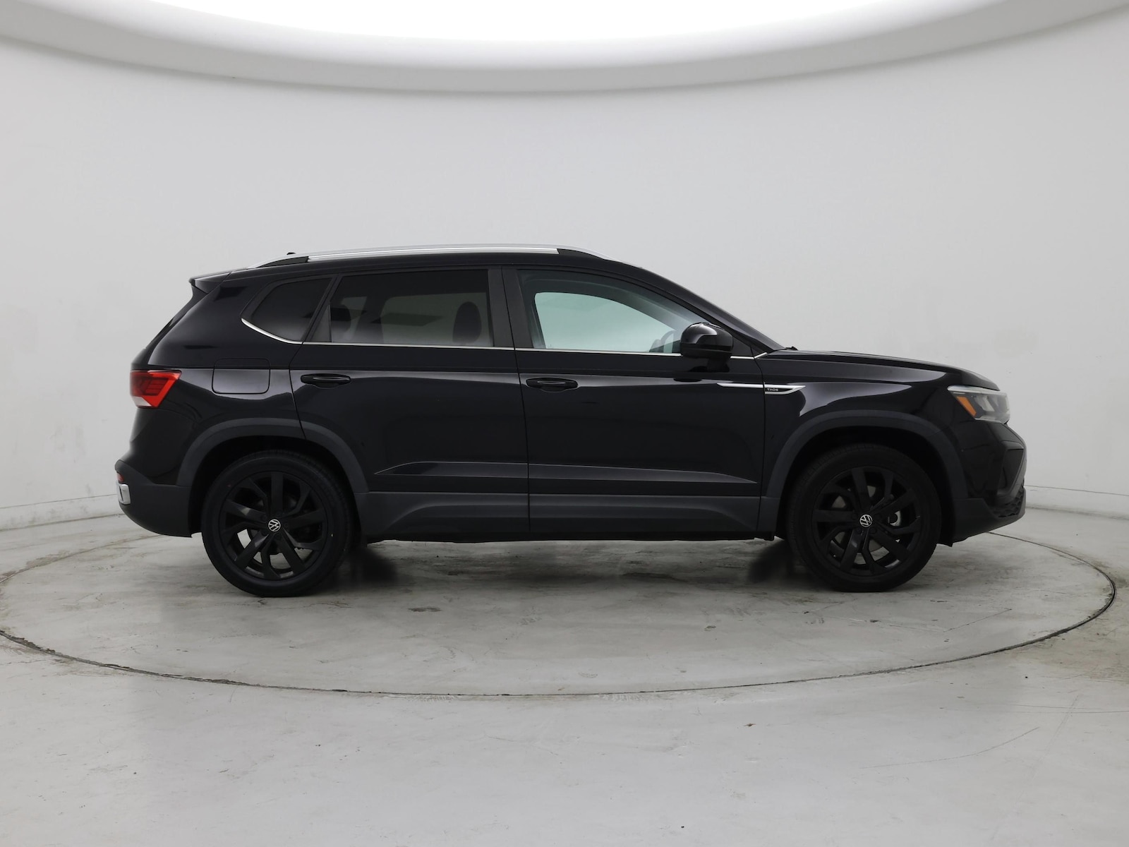 2022 Volkswagen Taos SE - Photo 8