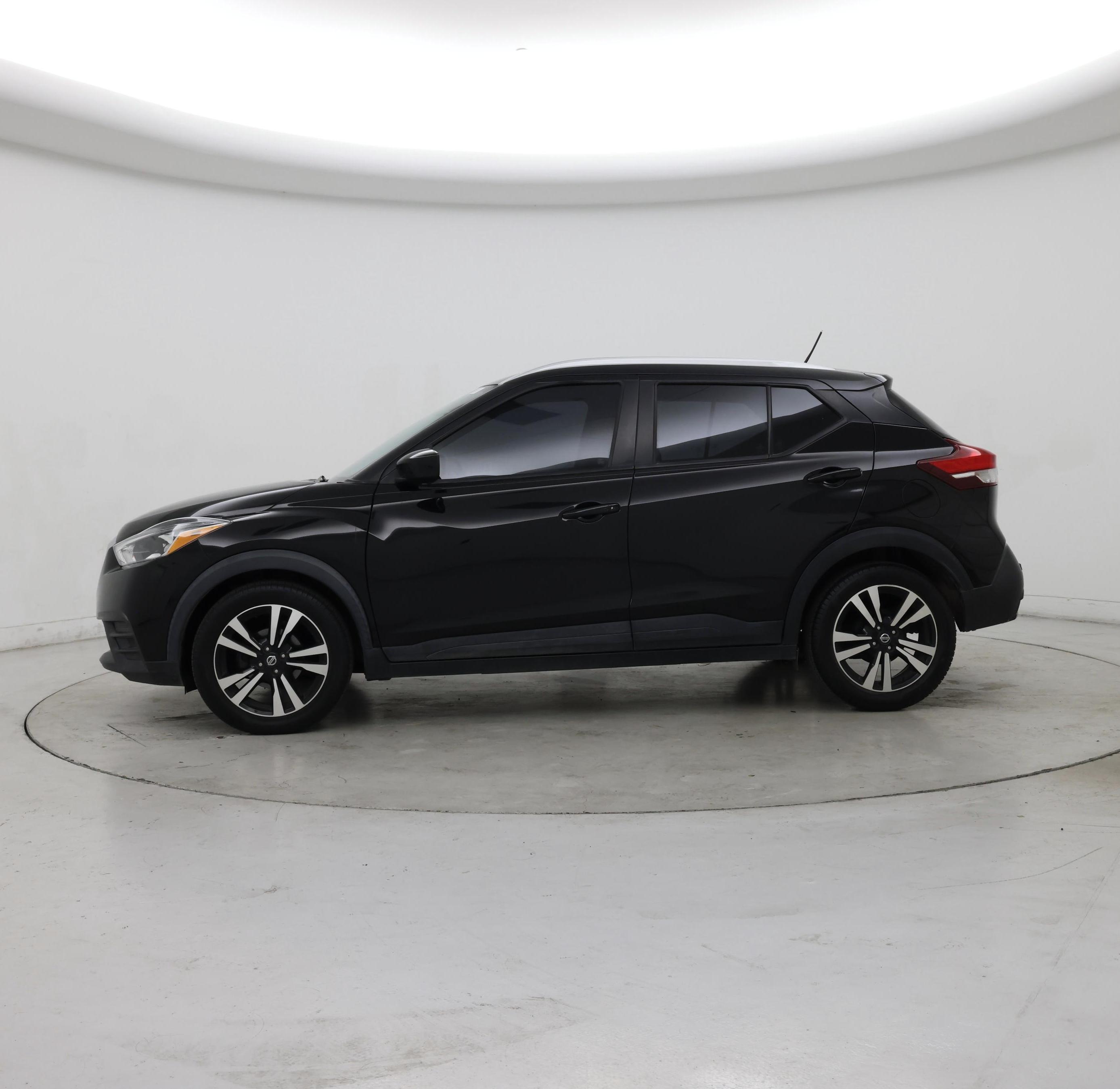 Thumbnail: 2020 Nissan Kicks - 3