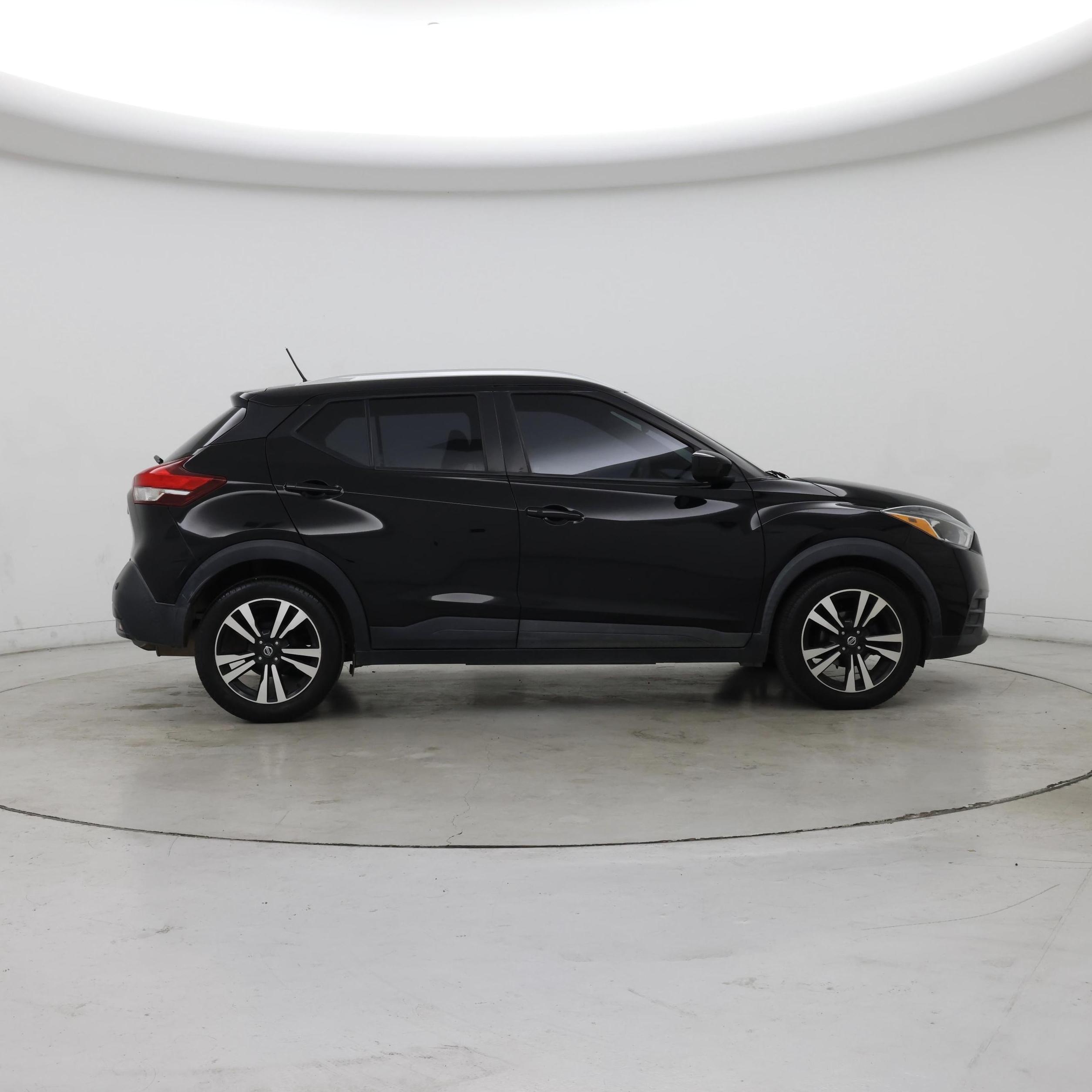 Thumbnail: 2020 Nissan Kicks - 7