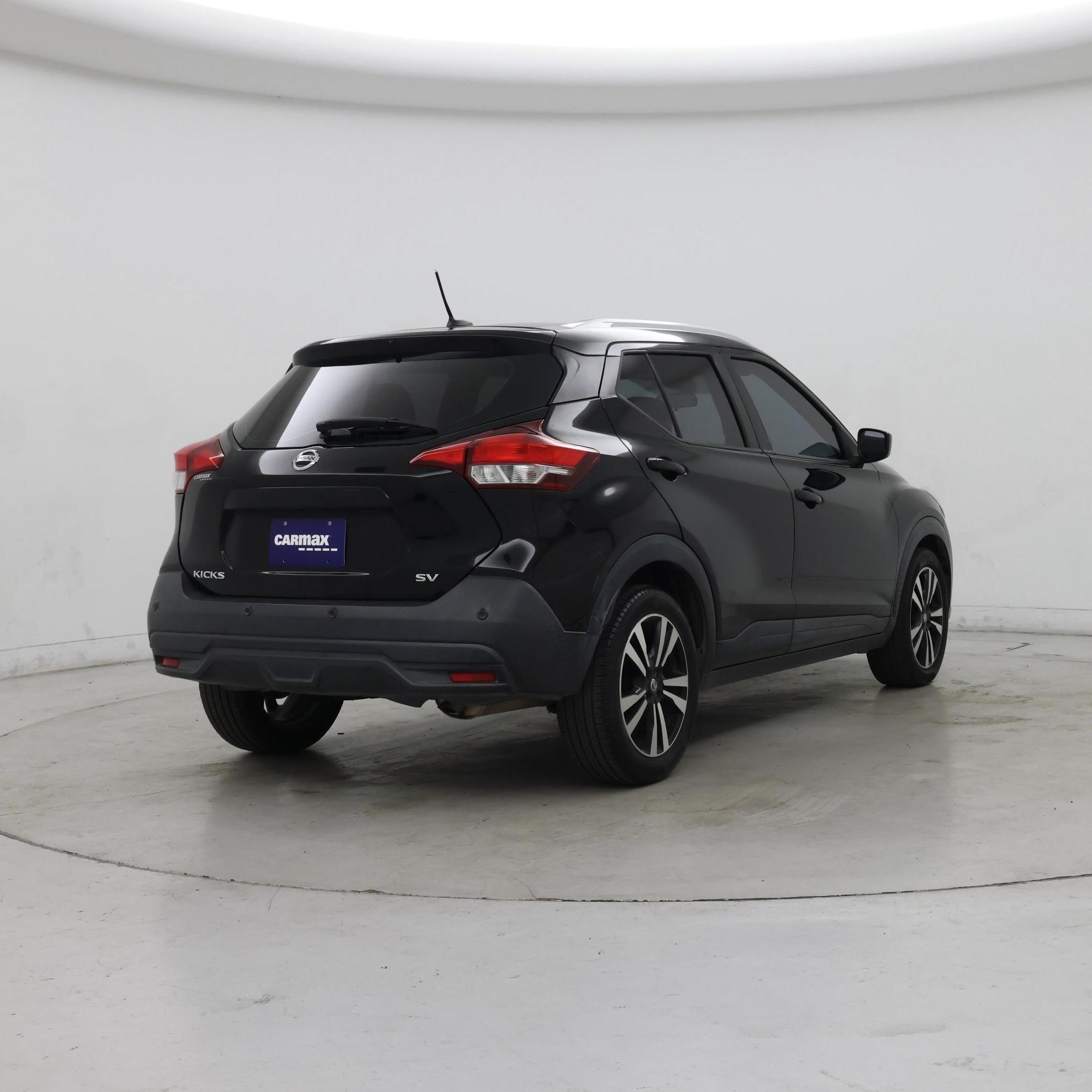 Thumbnail: 2020 Nissan Kicks - 8
