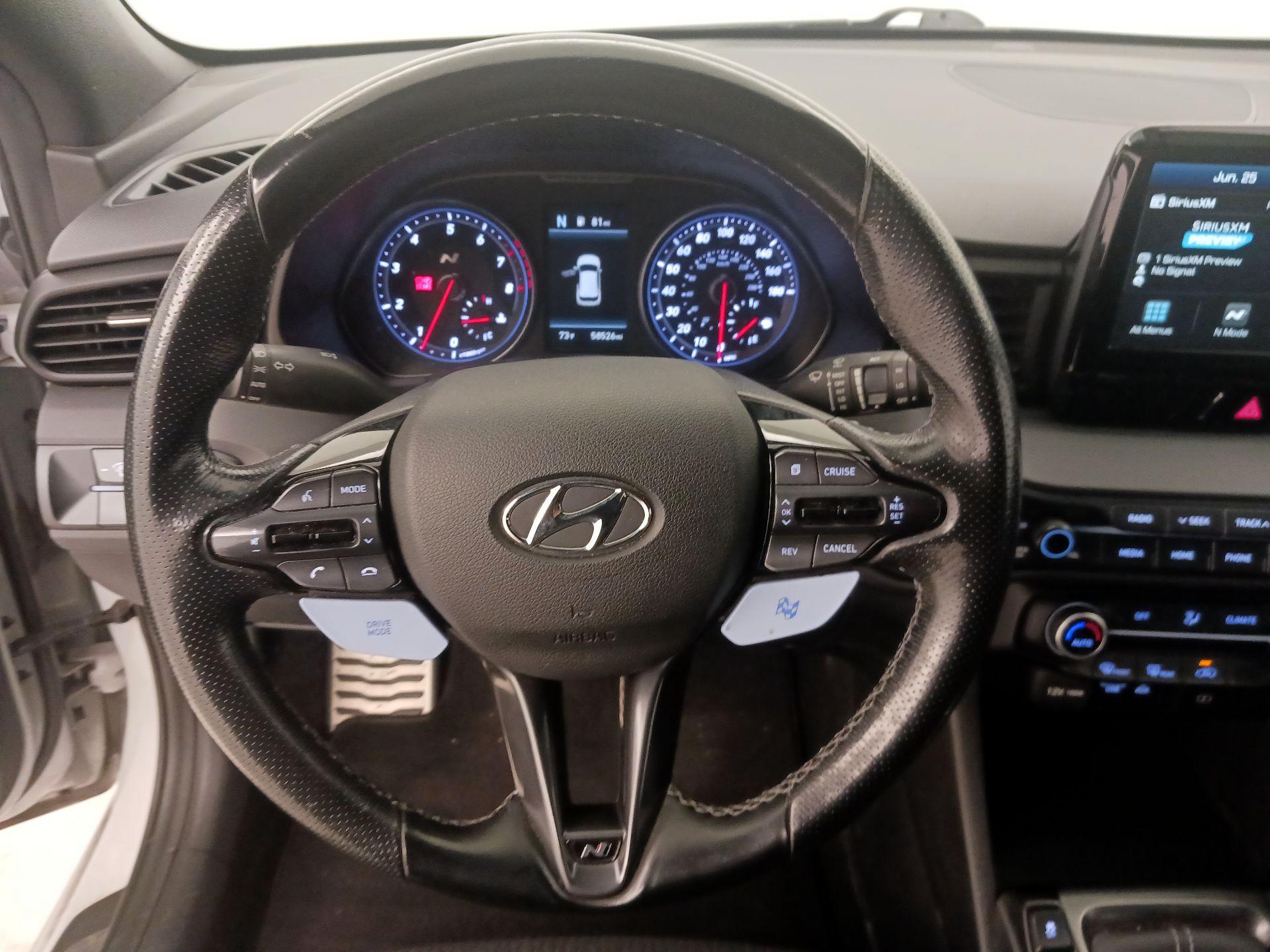 Thumbnail: 2020 Hyundai Veloster - 10
