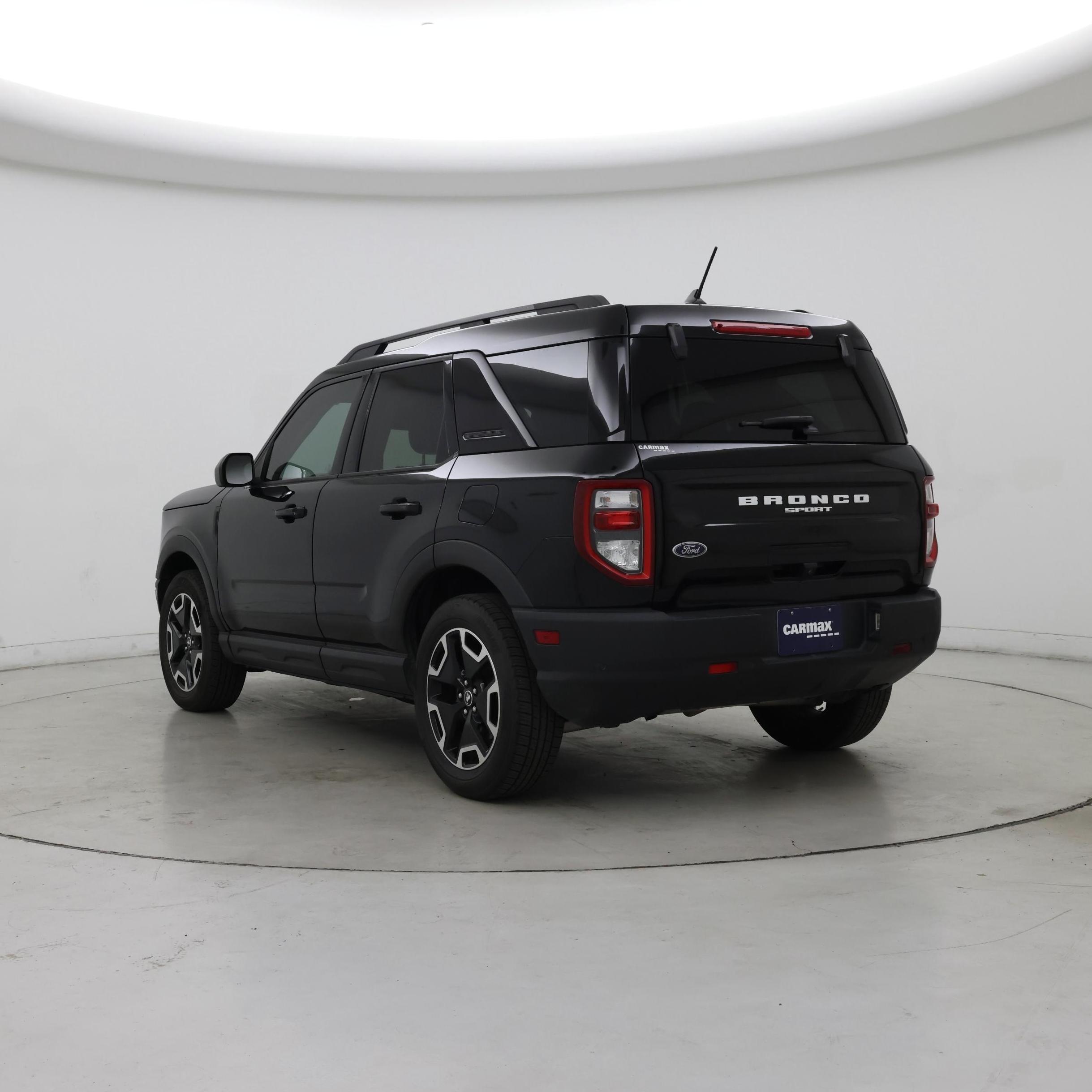 Thumbnail: 2021 Ford Bronco Sport - 2
