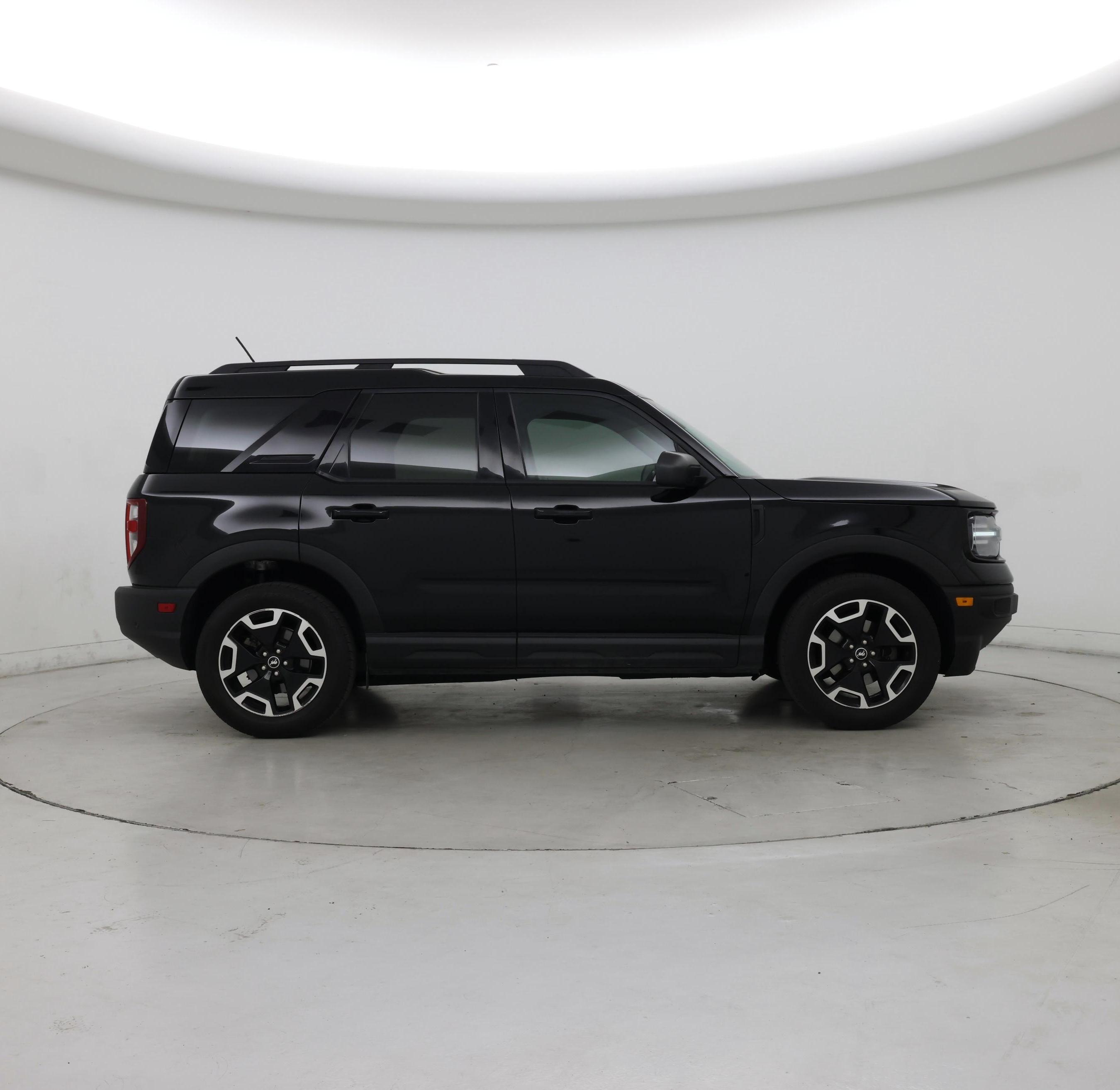 Thumbnail: 2021 Ford Bronco Sport - 7