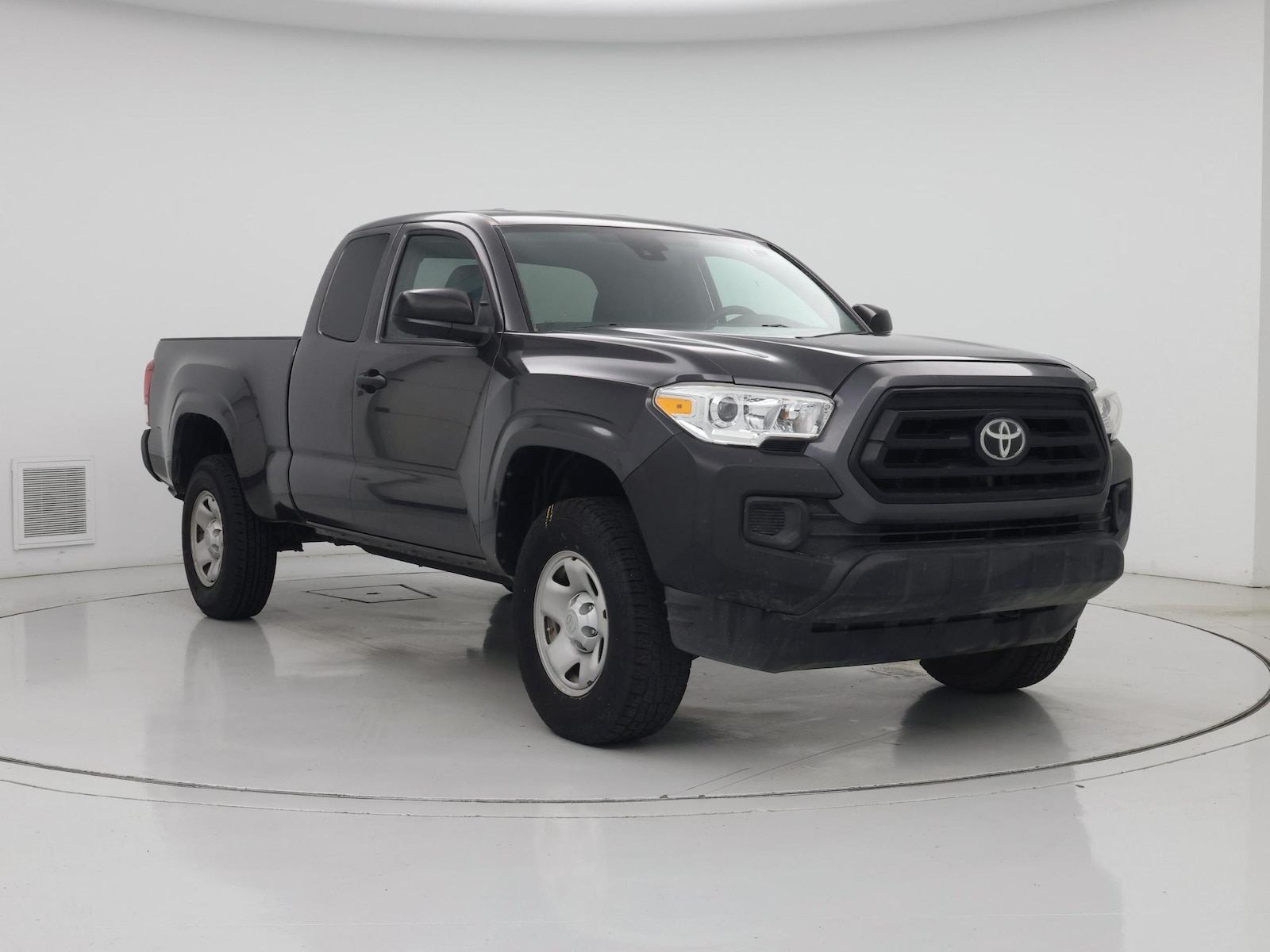 2020 Toyota Tacoma SR - Photo 2